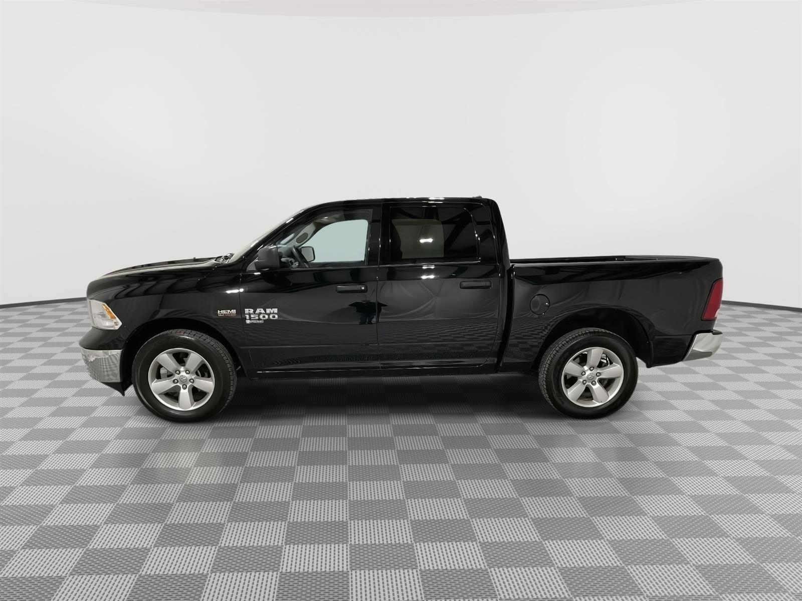 Used 2022 Ram 1500 Classic SLT Crew Cab Truck for sale in St Joseph MO