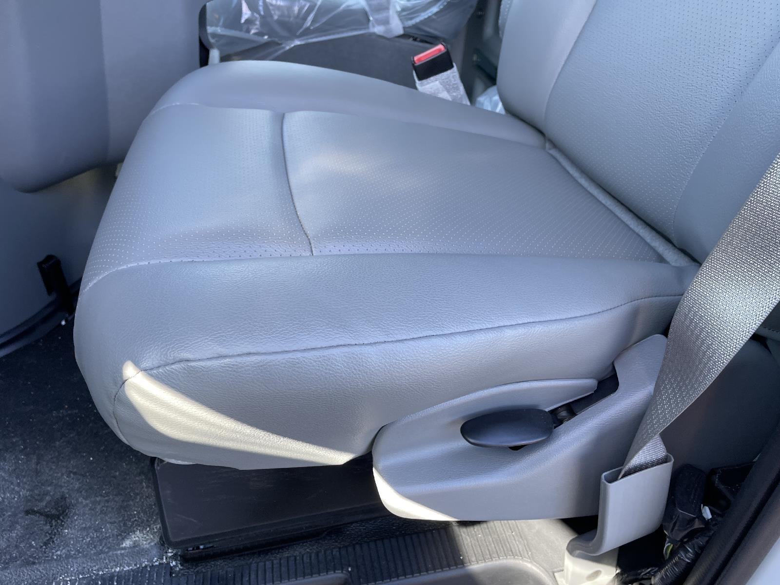New 2025 Ford E-Series Cutaway for sale in St. Joseph MO
