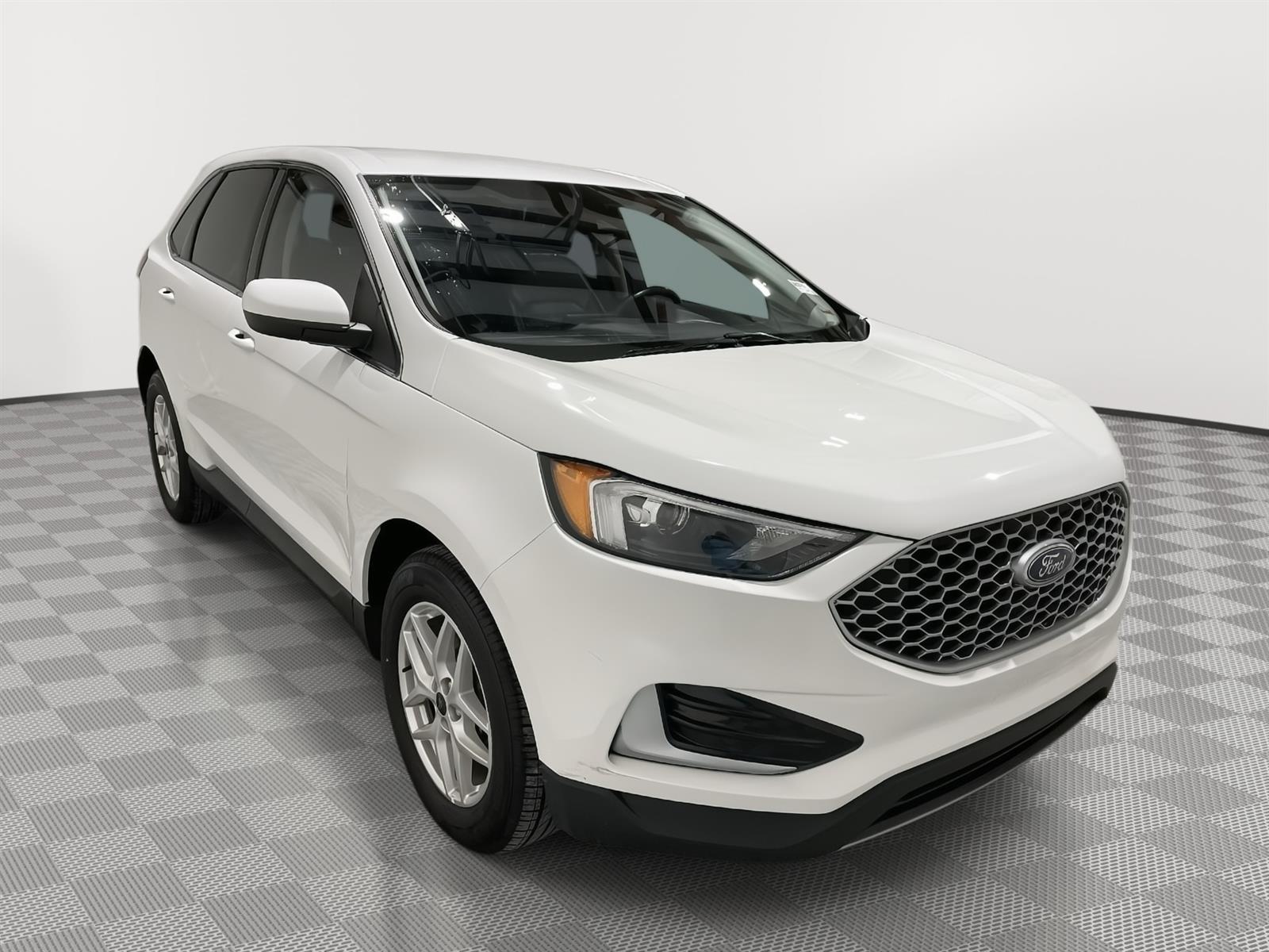 Used 2023 Ford Edge SEL SUV for sale in St Joseph MO