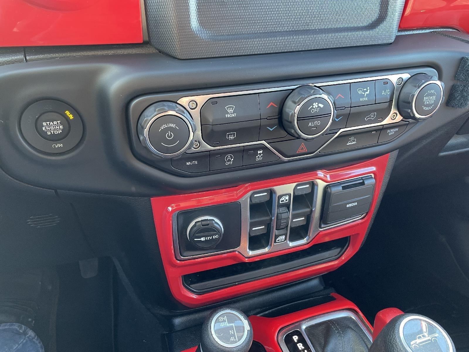 Used 2020 Jeep Gladiator Sport S Crew Cab Truck for sale in St Joseph MO