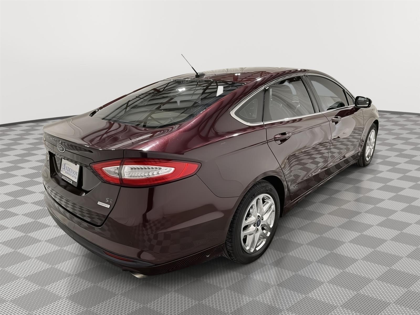 Used 2013 Ford Fusion SE Sedan for sale in St Joseph MO