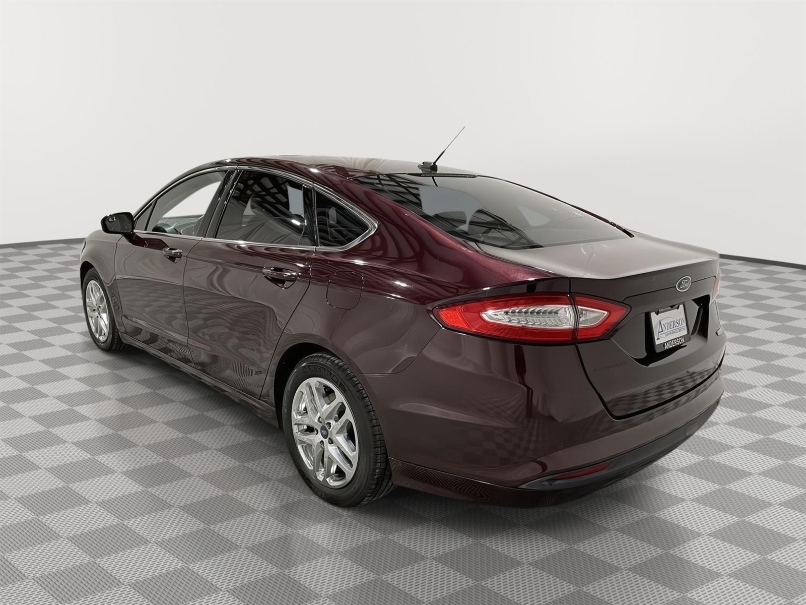 Used 2013 Ford Fusion SE Sedan for sale in St Joseph MO