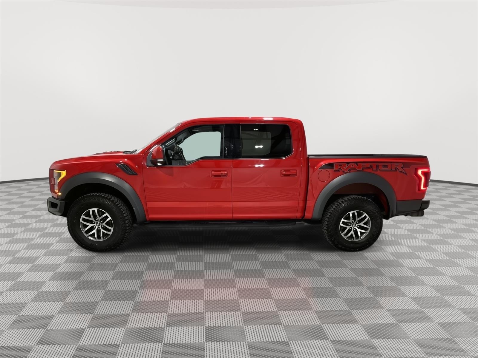 Used 2018 Ford F-150 Raptor Crew Cab Truck for sale in St Joseph MO