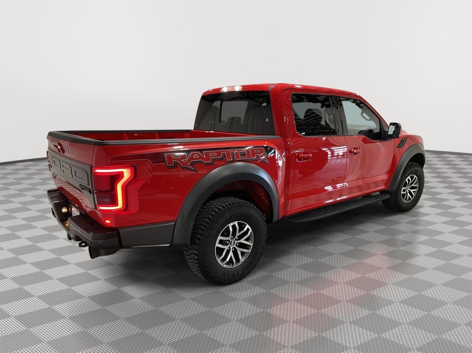 Used 2018 Ford F-150 Raptor Crew Cab Truck for sale in St Joseph MO