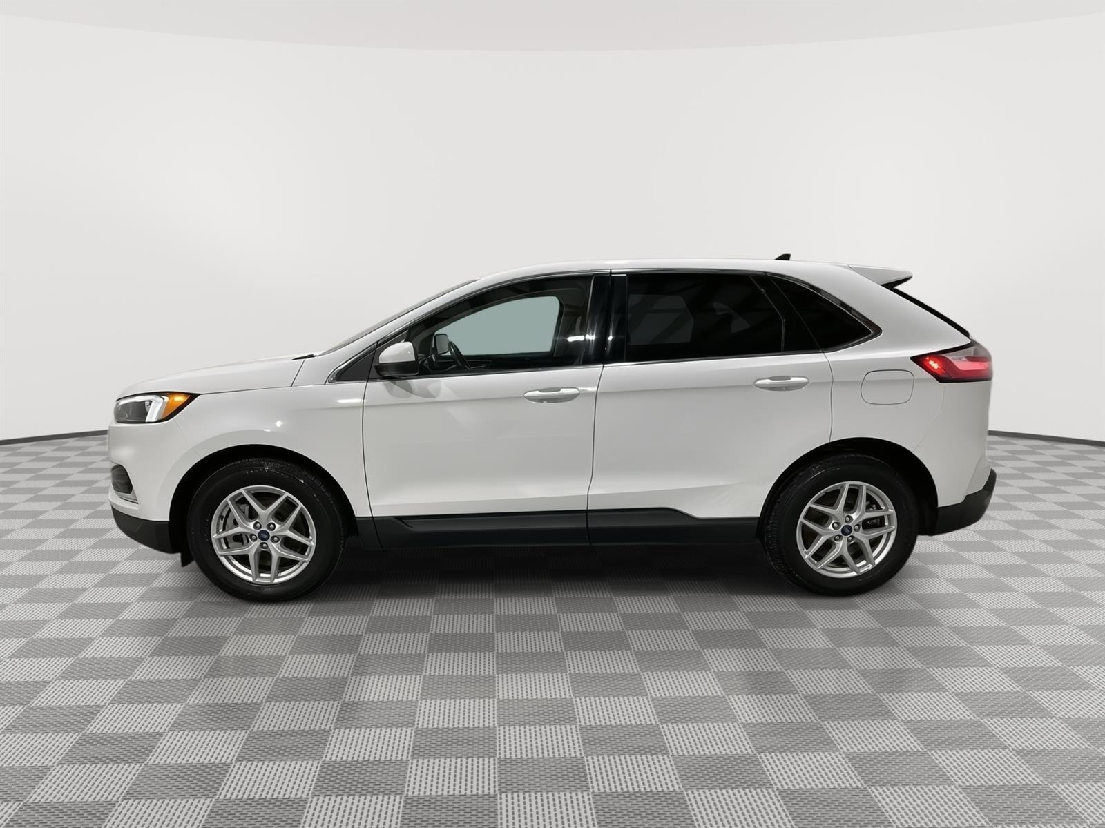 Used 2022 Ford Edge SEL SUV for sale in St Joseph MO