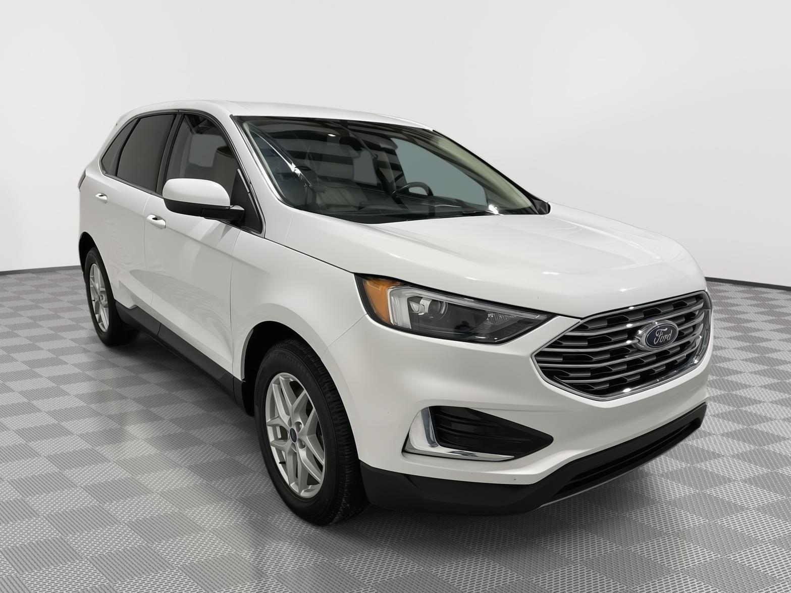 Used 2022 Ford Edge SEL SUV for sale in St Joseph MO