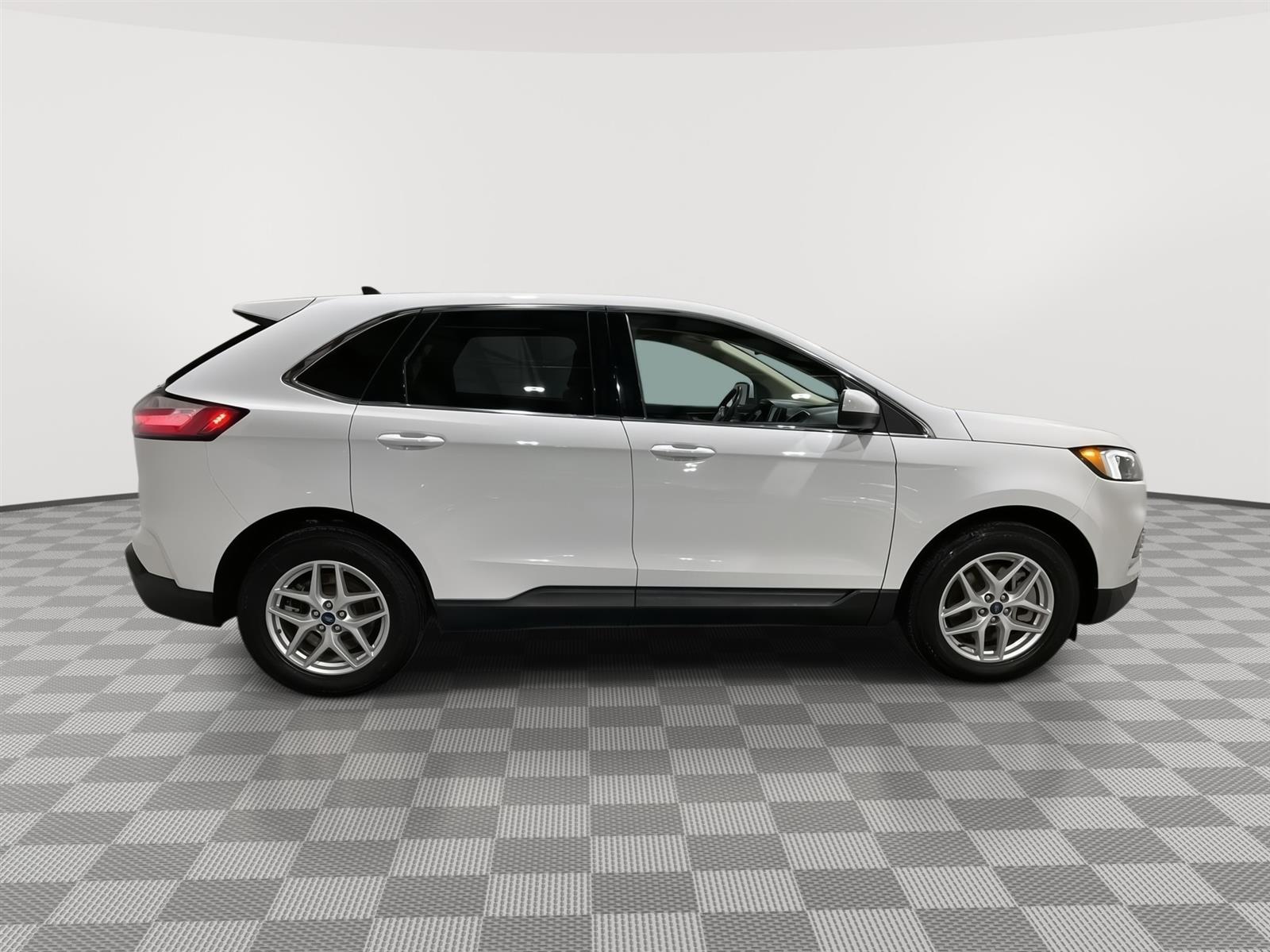 Used 2022 Ford Edge SEL SUV for sale in St Joseph MO