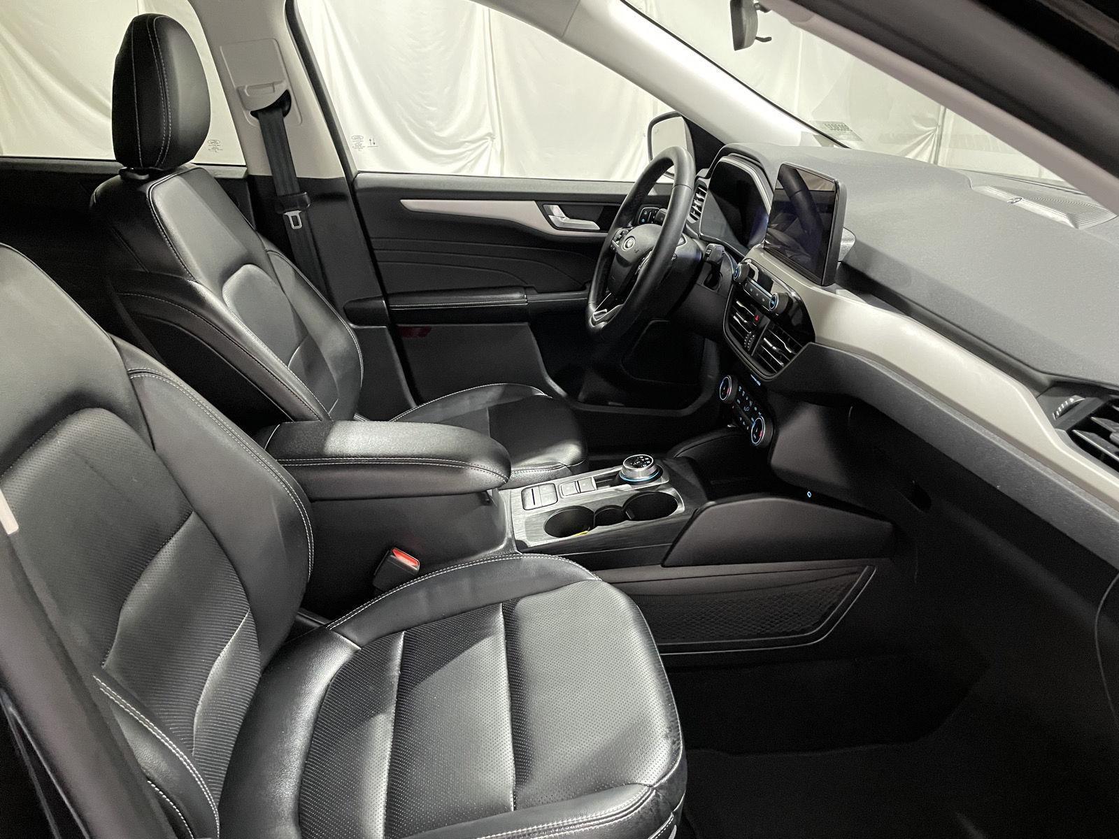 Pre-Owned 2022 Ford Escape for sale in St. Joseph MO