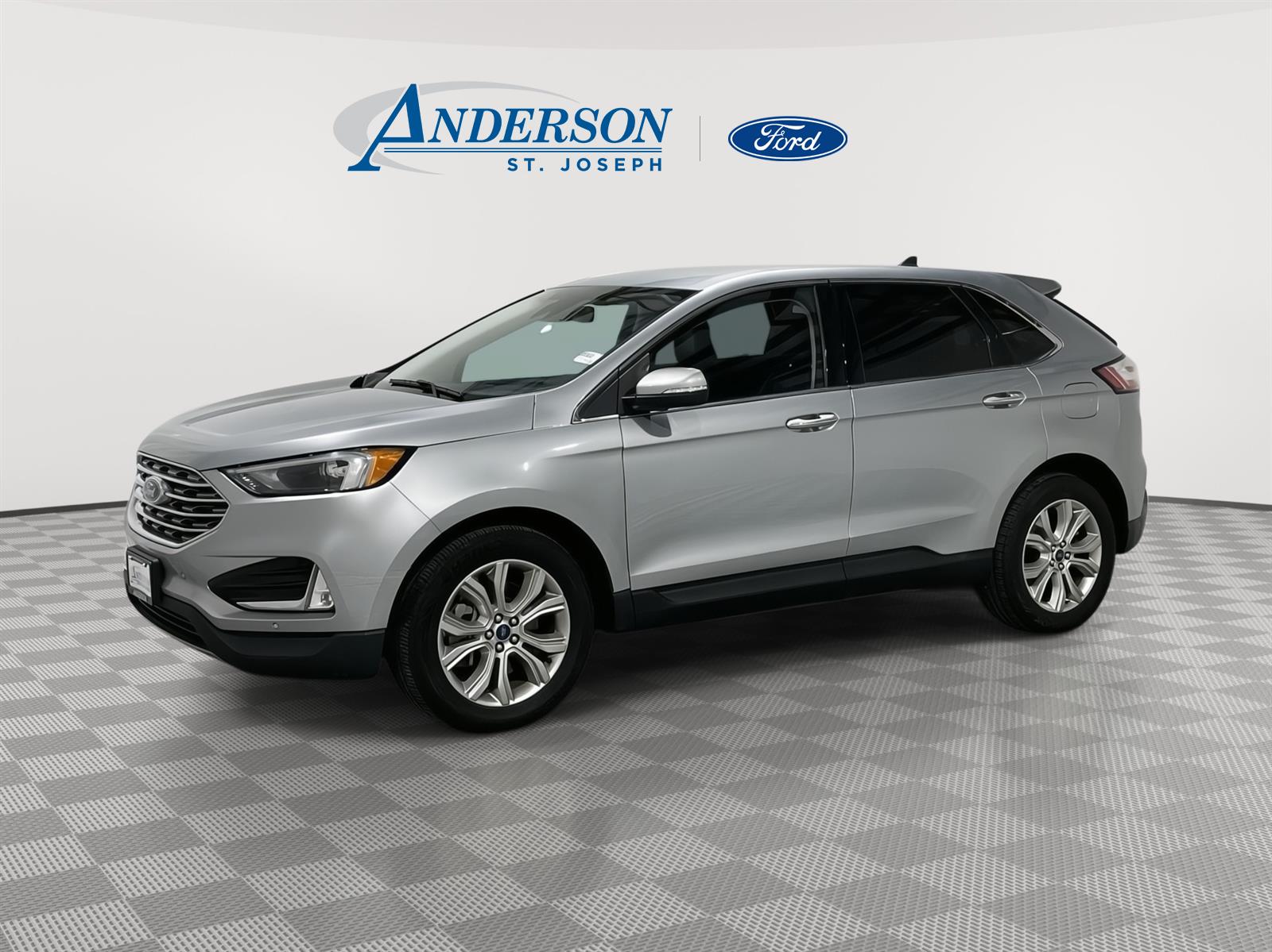 Used 2022 Ford Edge Titanium SUV for sale in St Joseph MO