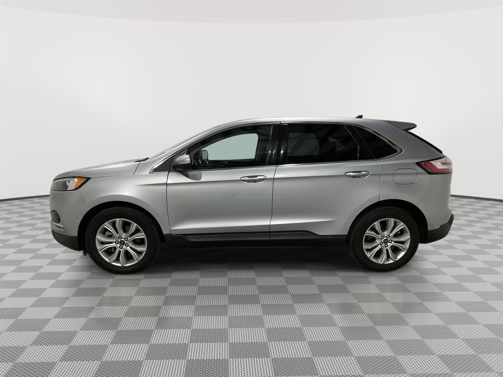 Used 2022 Ford Edge Titanium SUV for sale in St Joseph MO