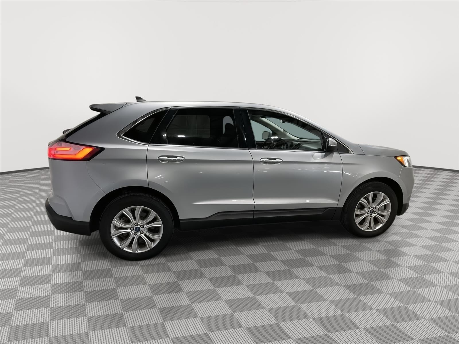 Used 2022 Ford Edge Titanium SUV for sale in St Joseph MO