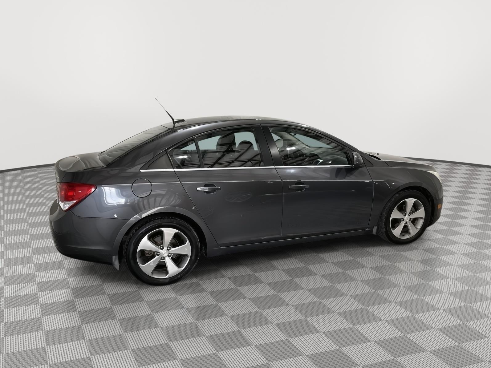 Used 2011 Chevrolet Cruze LT w/2LT Sedan for sale in St Joseph MO