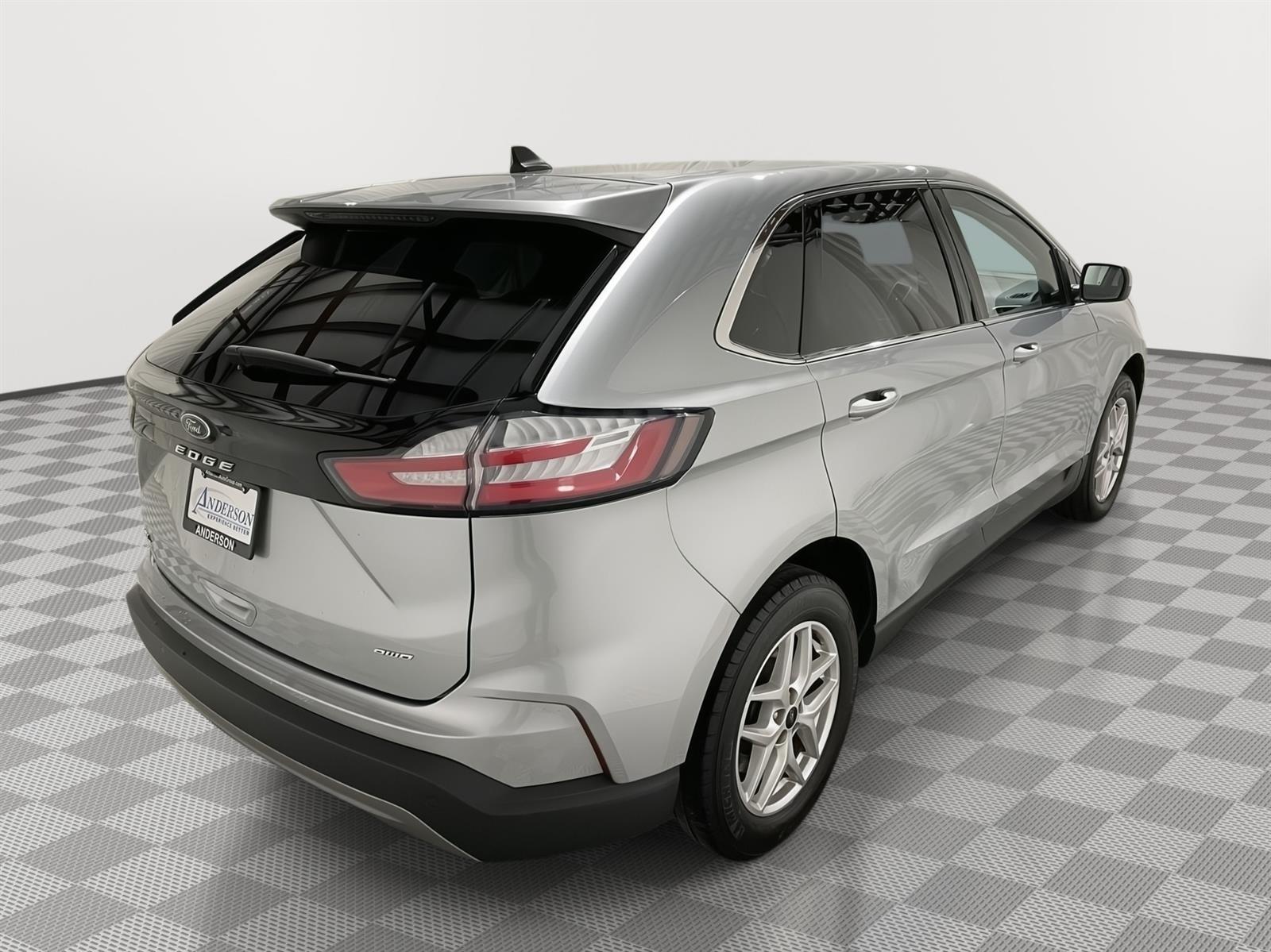 Used 2023 Ford Edge SEL SUV for sale in St Joseph MO