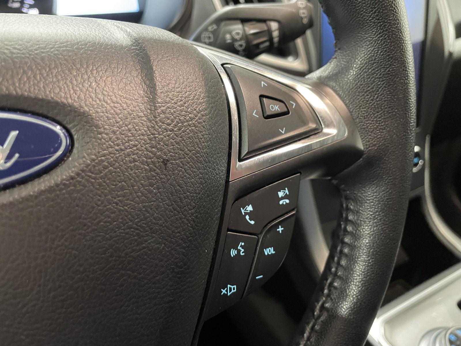 Used 2023 Ford Edge SEL SUV for sale in St Joseph MO
