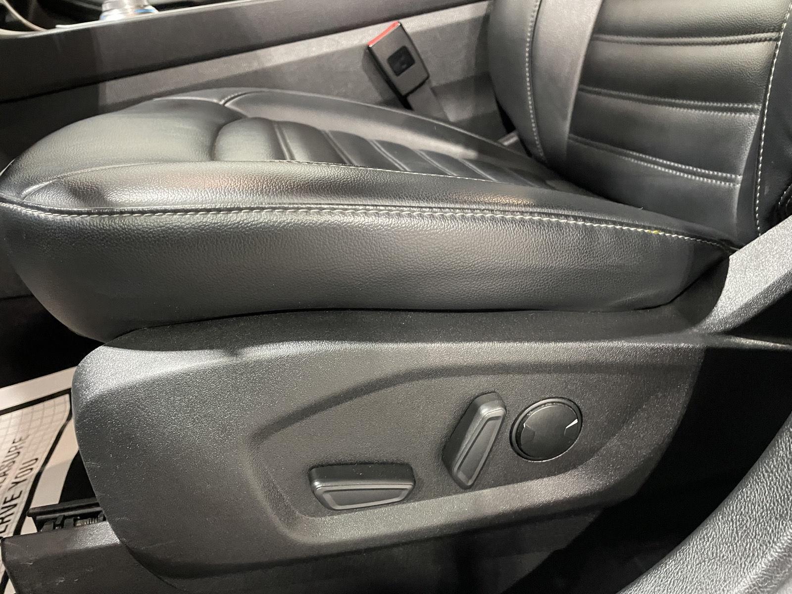 Used 2023 Ford Edge SEL SUV for sale in St Joseph MO
