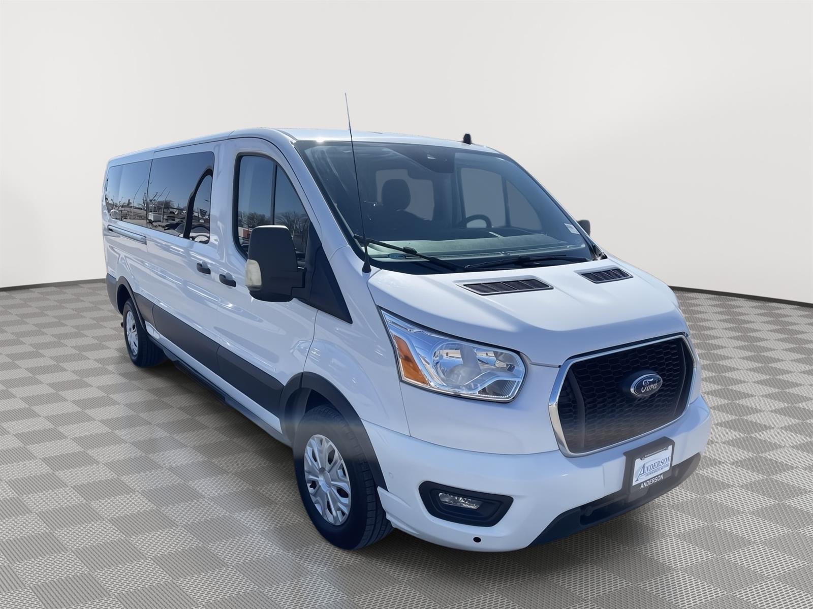 Used 2022 Ford Transit Passenger Wagon XLT Full-Sized Van for sale in St Joseph MO