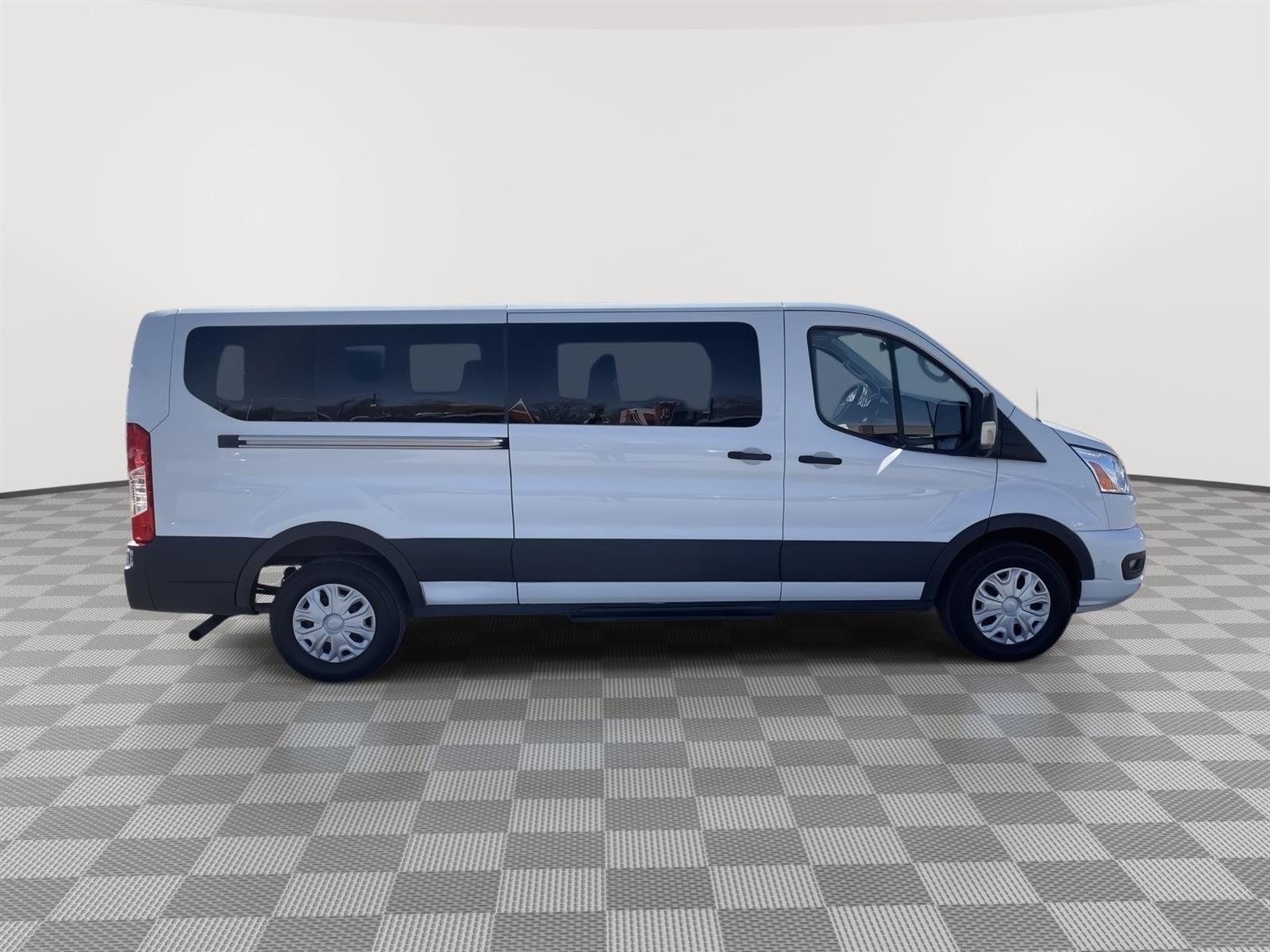 Used 2022 Ford Transit Passenger Wagon XLT Full-Sized Van for sale in St. Joseph MO