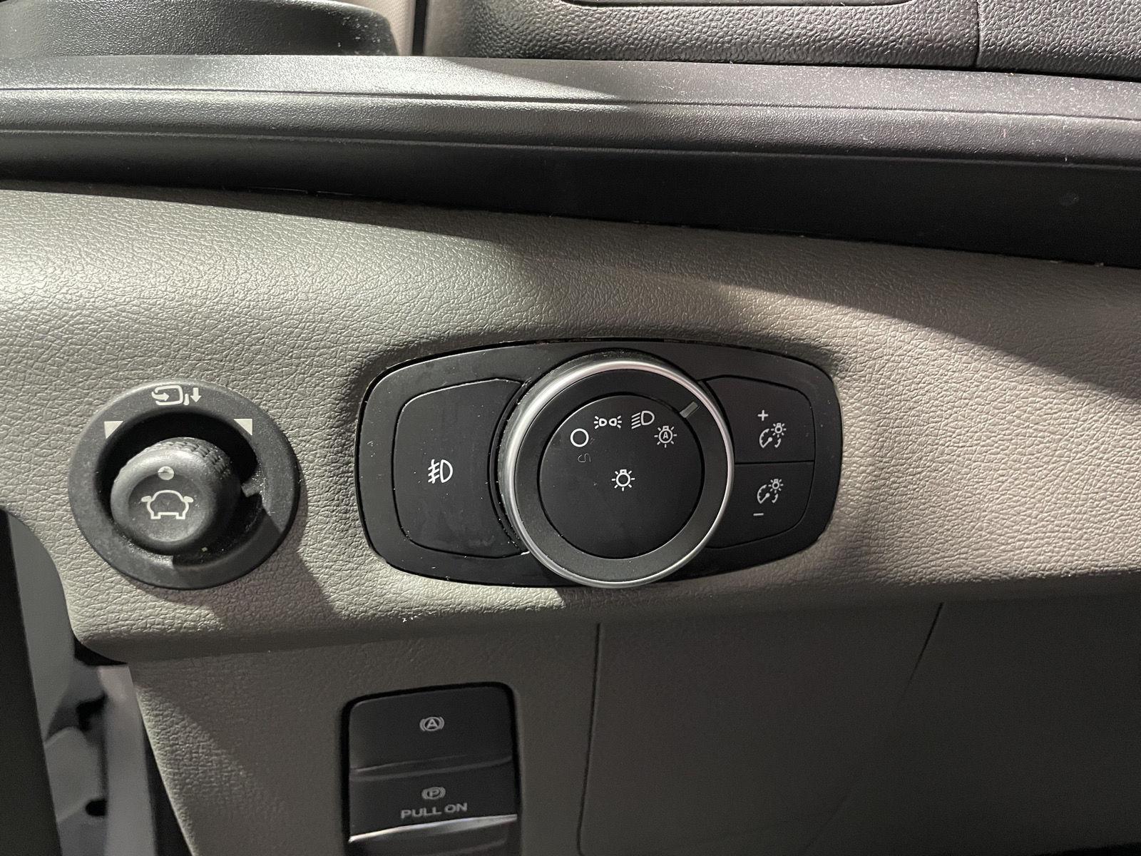 Used 2022 Ford Transit Passenger Wagon XLT Full-Sized Van for sale in St. Joseph MO