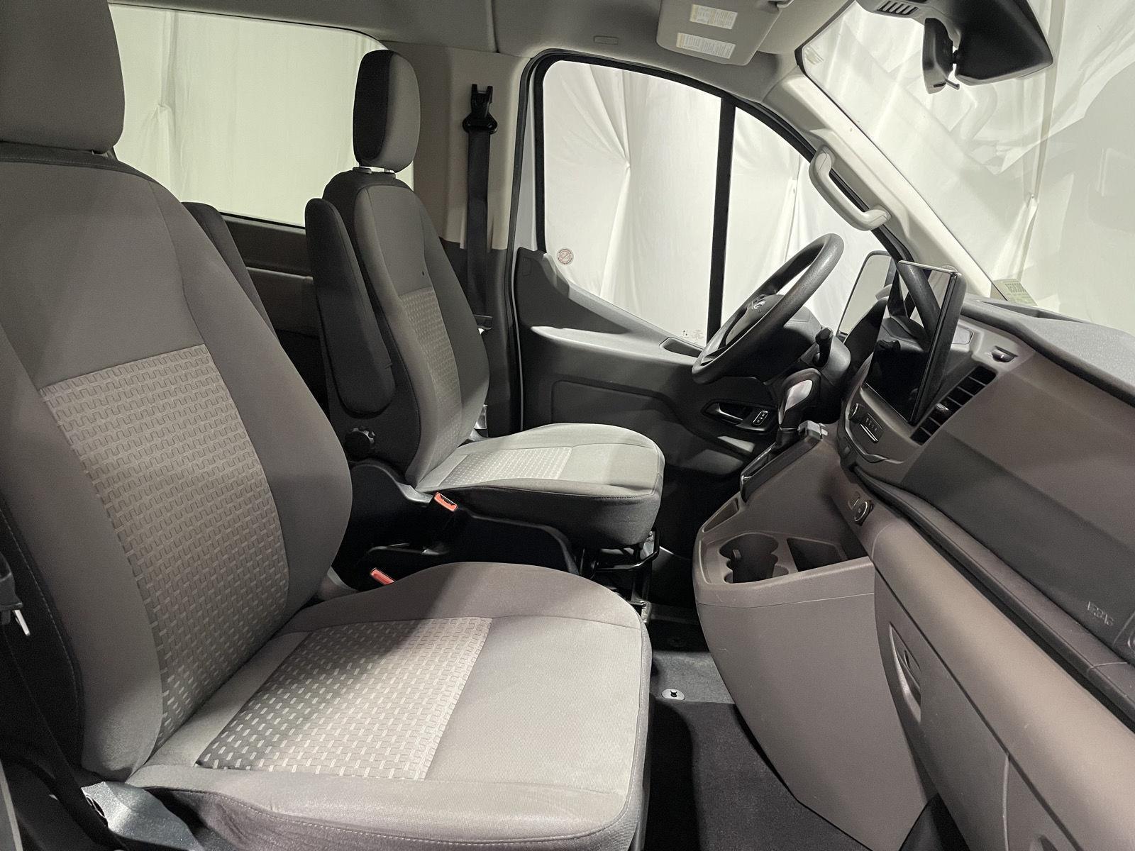 Used 2022 Ford Transit Passenger Wagon XLT Full-Sized Van for sale in St. Joseph MO