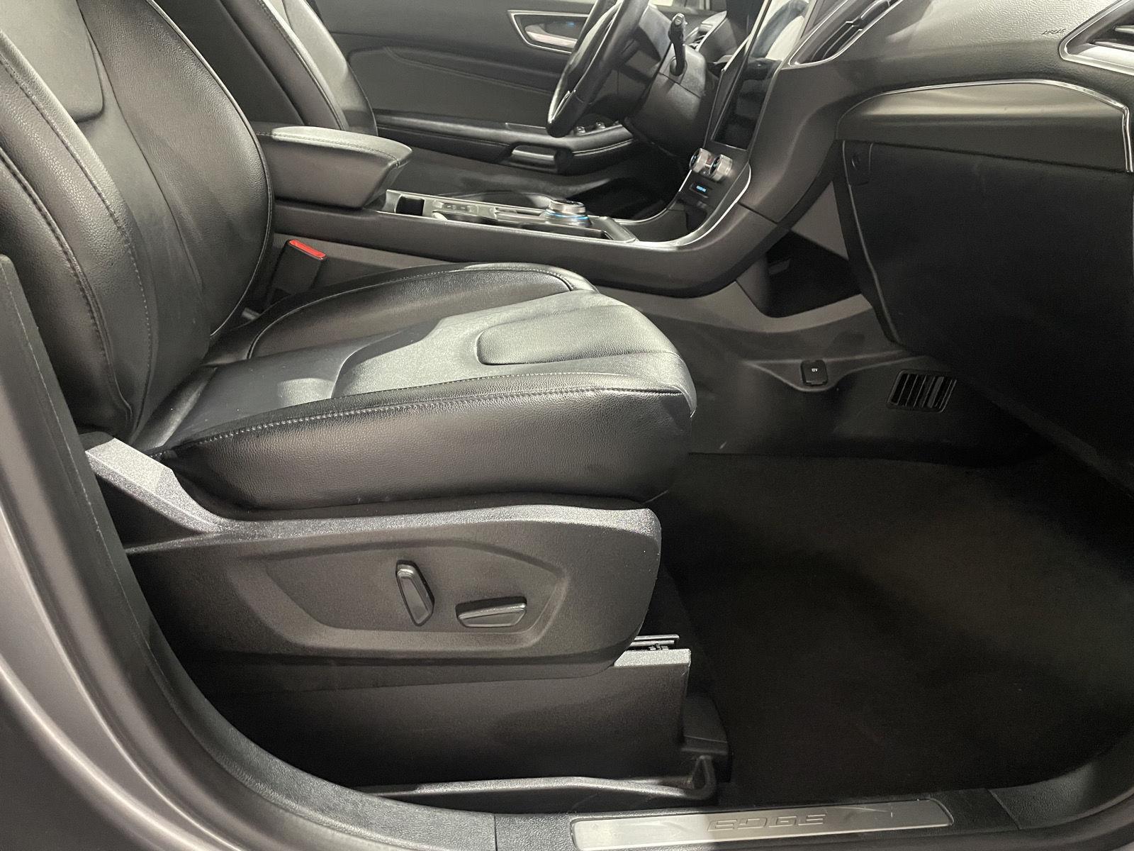 Pre-Owned 2022 Ford Edge for sale in St. Joseph MO