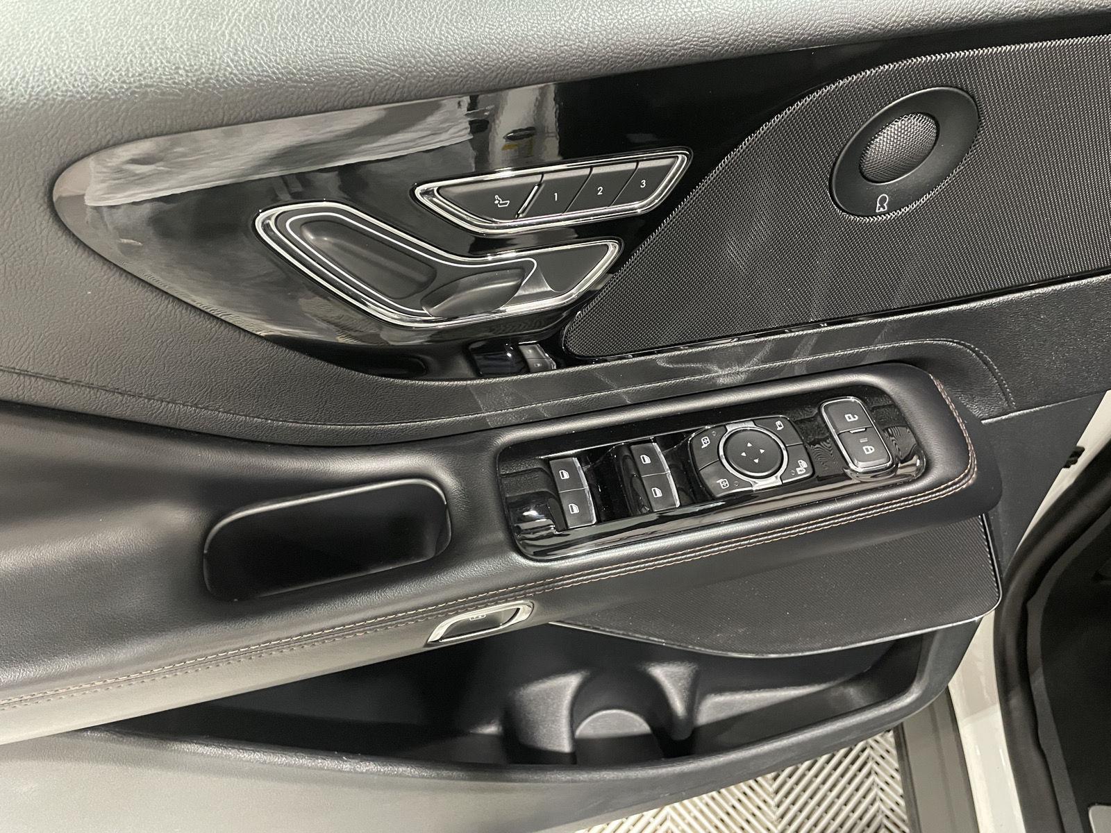 Pre-Owned 2021 Lincoln Aviator for sale in St. Joseph MO