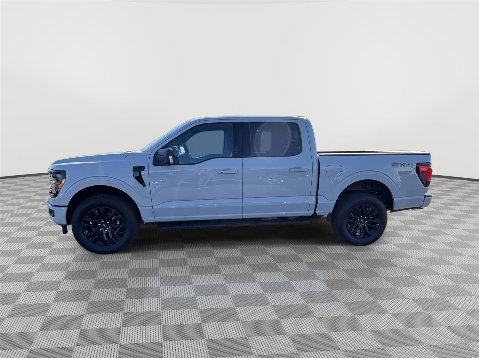New 2024 Ford F-150 XLT Crew Cab Truck for sale in St. Joseph MO