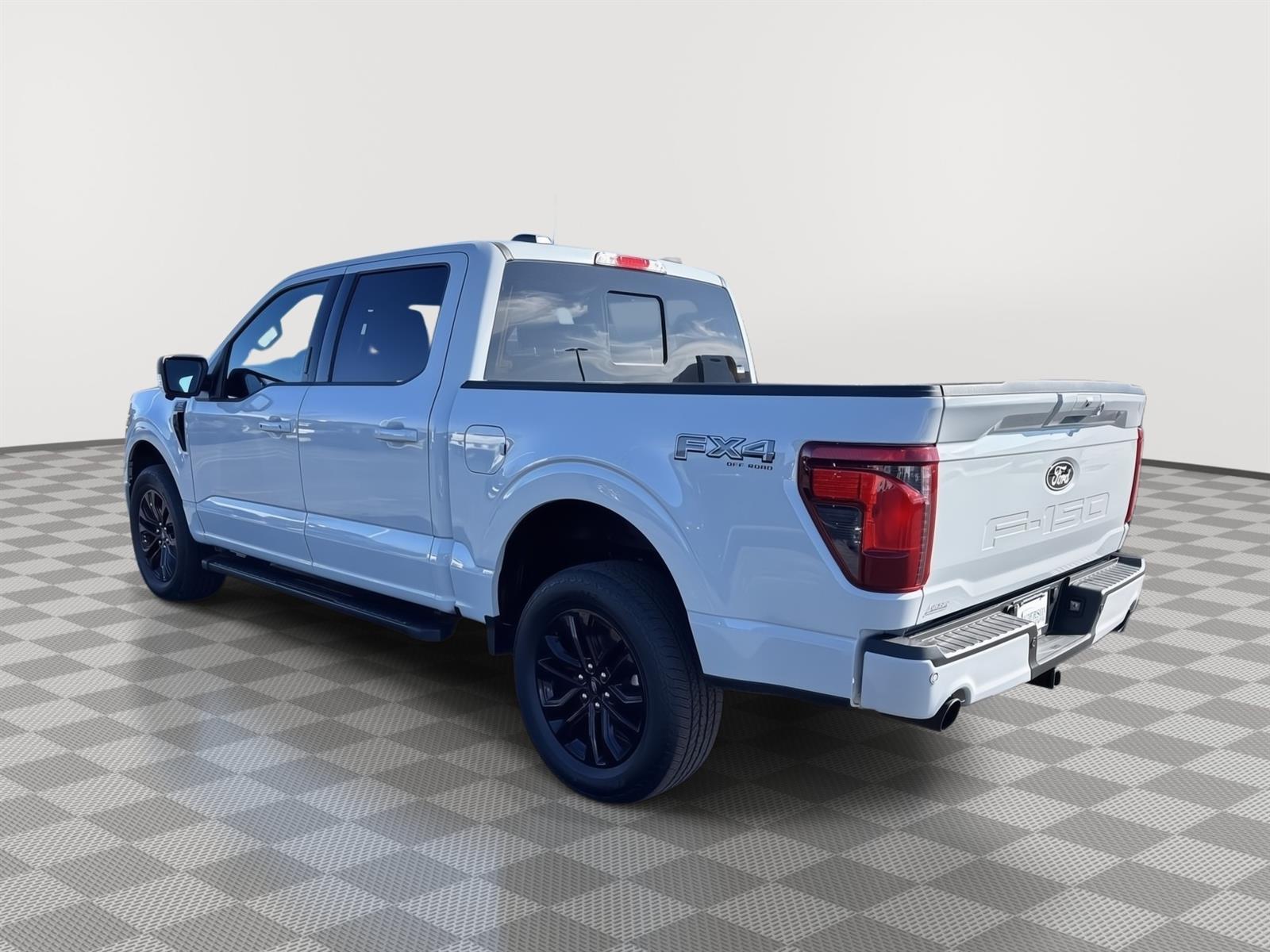 New 2024 Ford F-150 XLT Crew Cab Truck for sale in St. Joseph MO