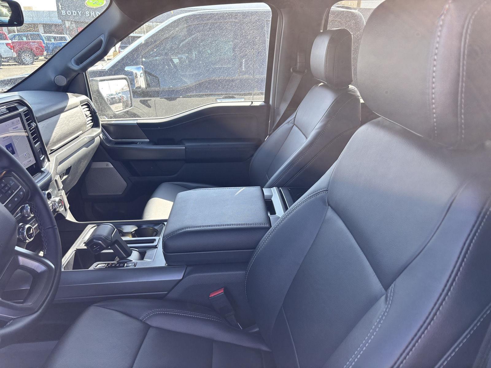 New 2024 Ford F-150 XLT Crew Cab Truck for sale in St. Joseph MO