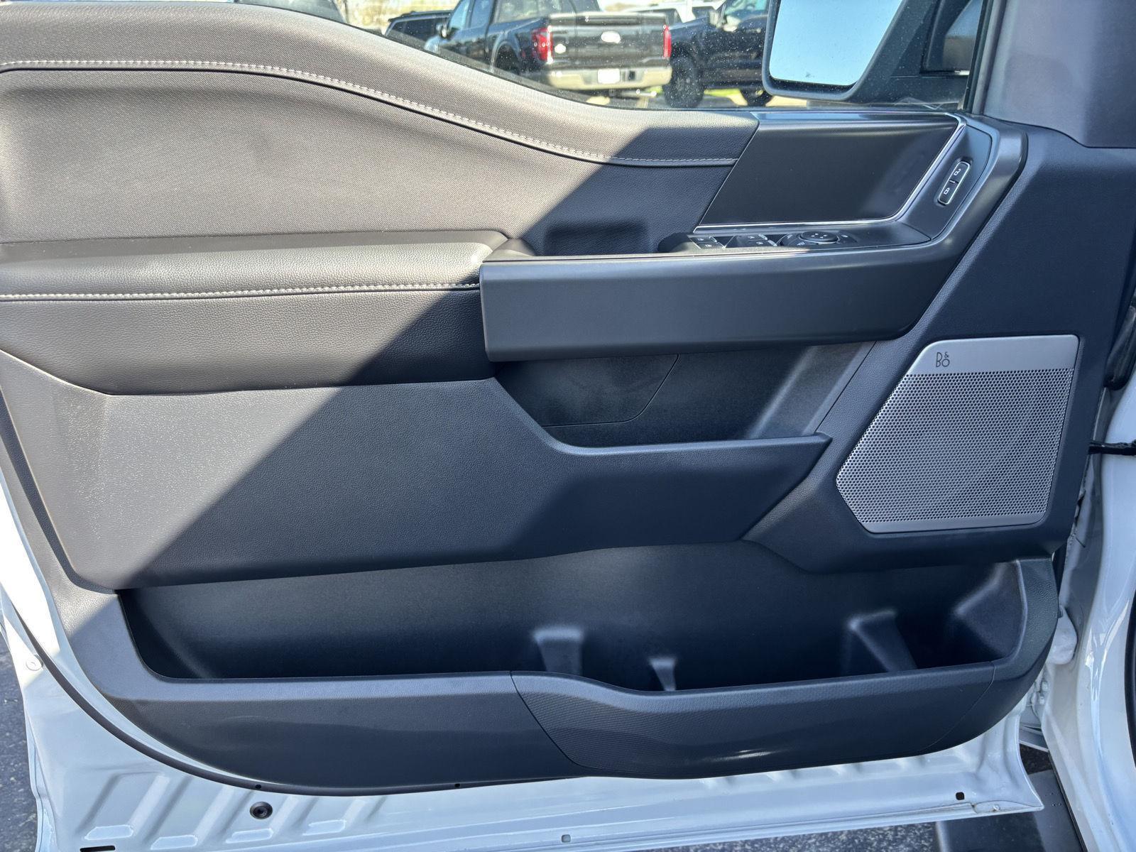 New 2024 Ford F-150 XLT Crew Cab Truck for sale in St. Joseph MO