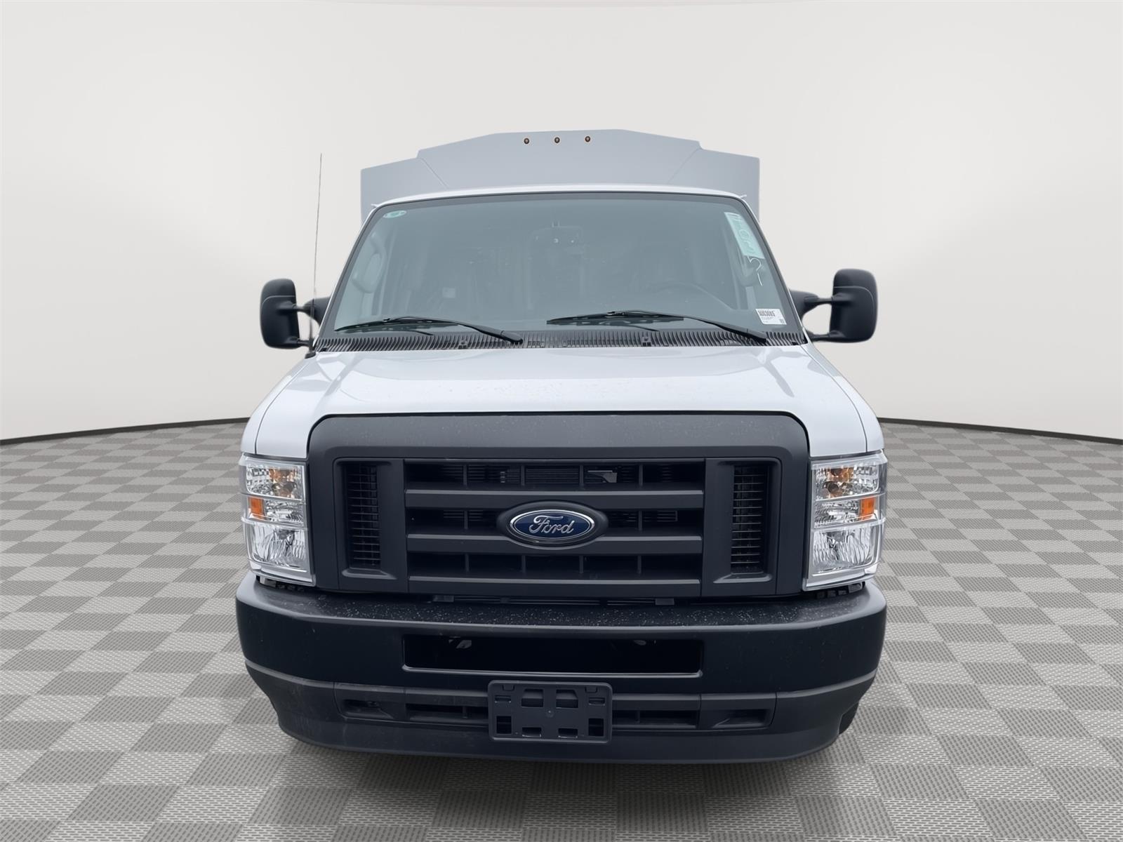 New 2025 Ford E-Series Cutaway for sale in St. Joseph MO