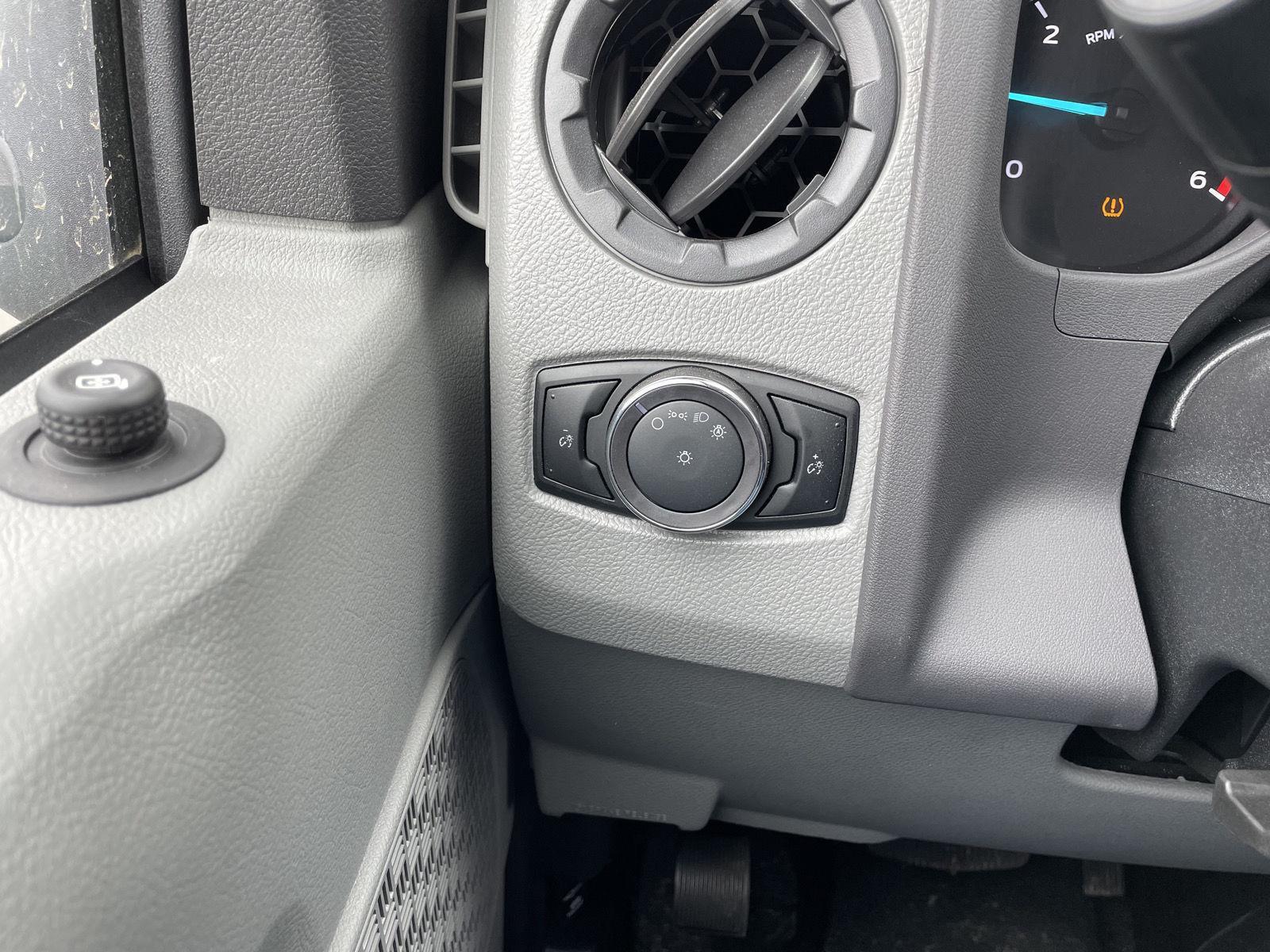New 2025 Ford E-Series Cutaway for sale in St. Joseph MO