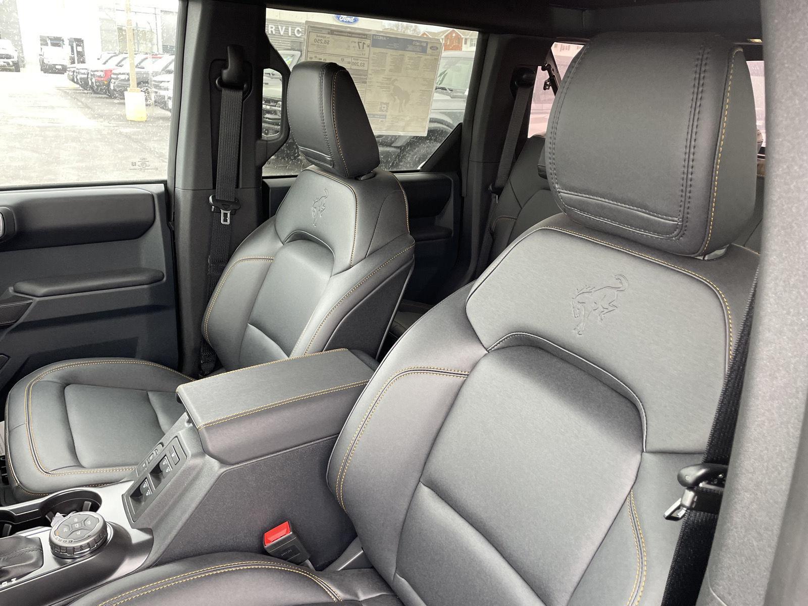New 2024 Ford Bronco Badlands SUV for sale in St. Joseph MO