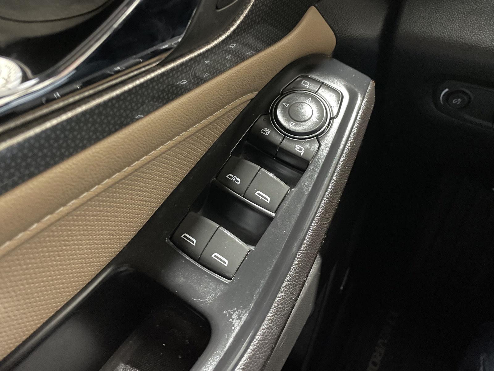Used 2023 Chevrolet Traverse Premier SUV for sale in St Joseph MO