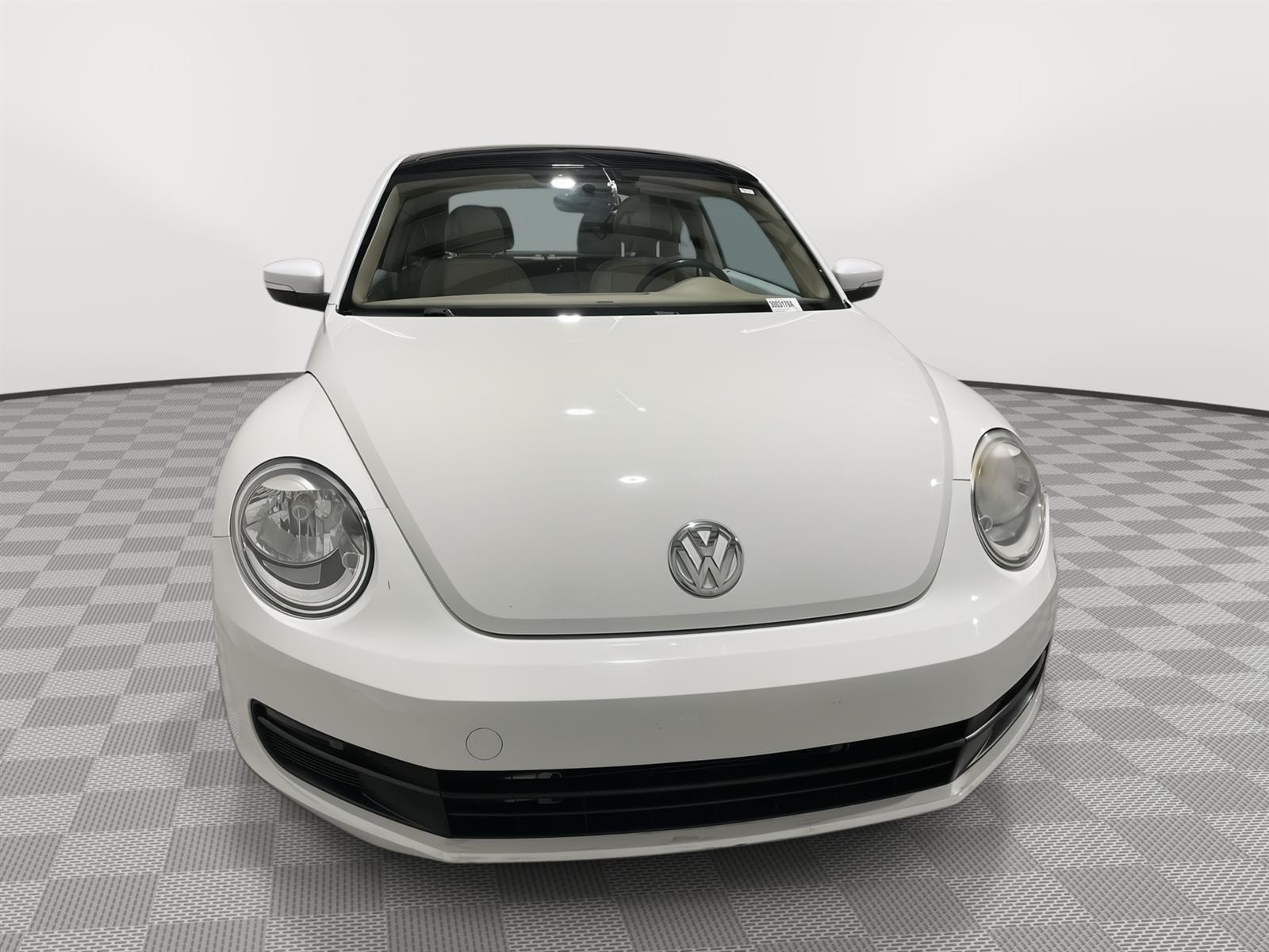 Used 2015 Volkswagen Beetle Coupe 1.8T w/Sun Hatchback for sale in St Joseph MO