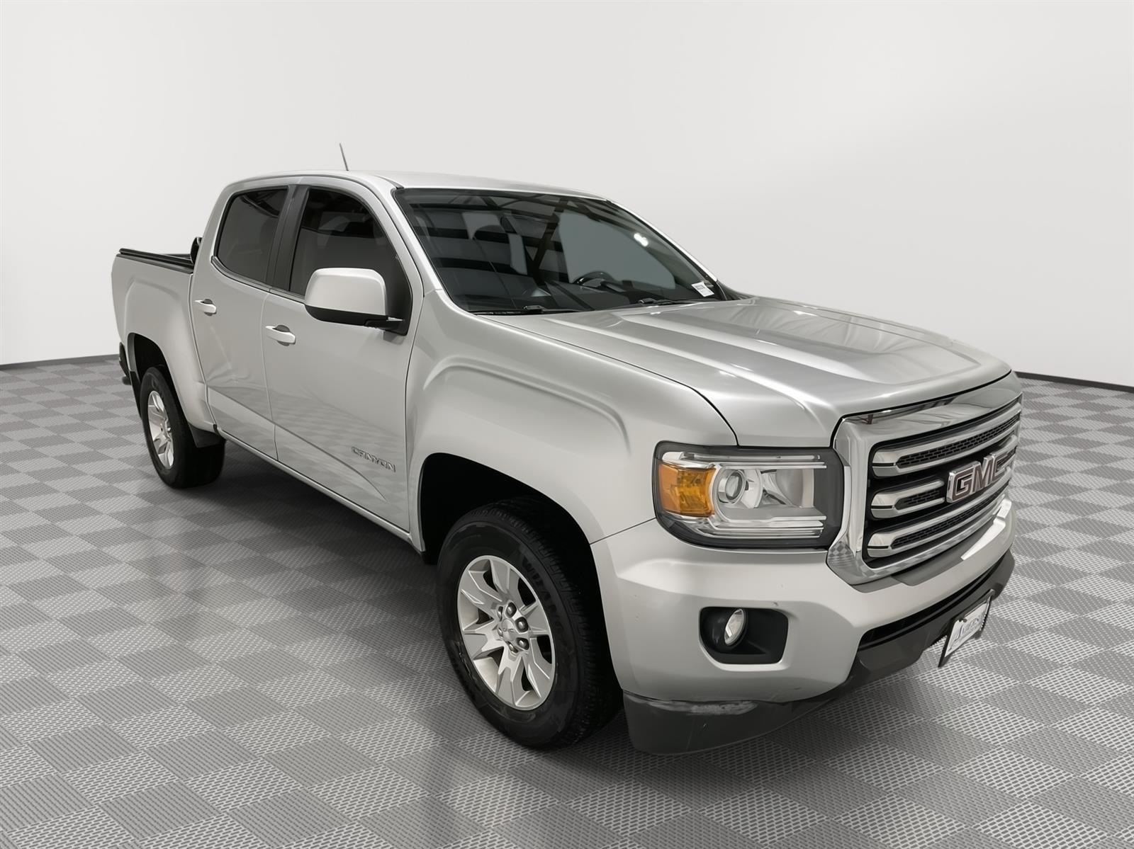 Used 2018 GMC Canyon 2WD SLE Crew Cab Truck for sale in St. Joseph MO