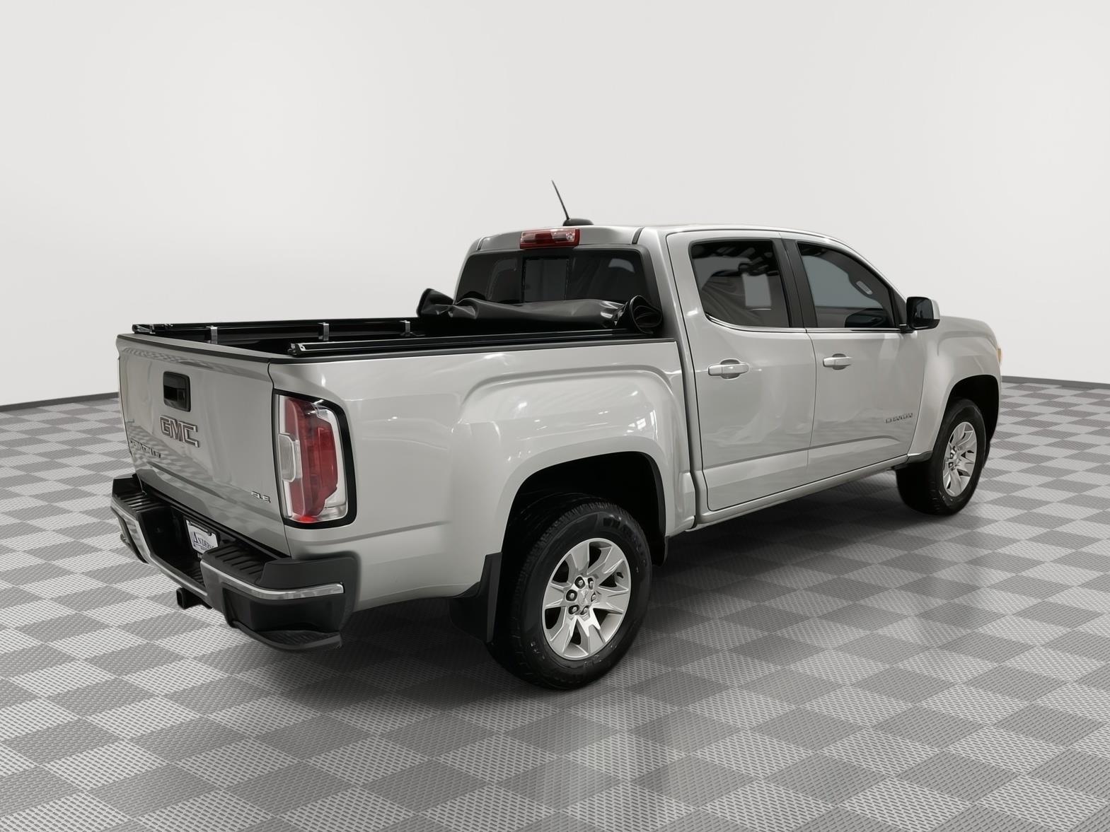 Used 2018 GMC Canyon 2WD SLE Crew Cab Truck for sale in St. Joseph MO