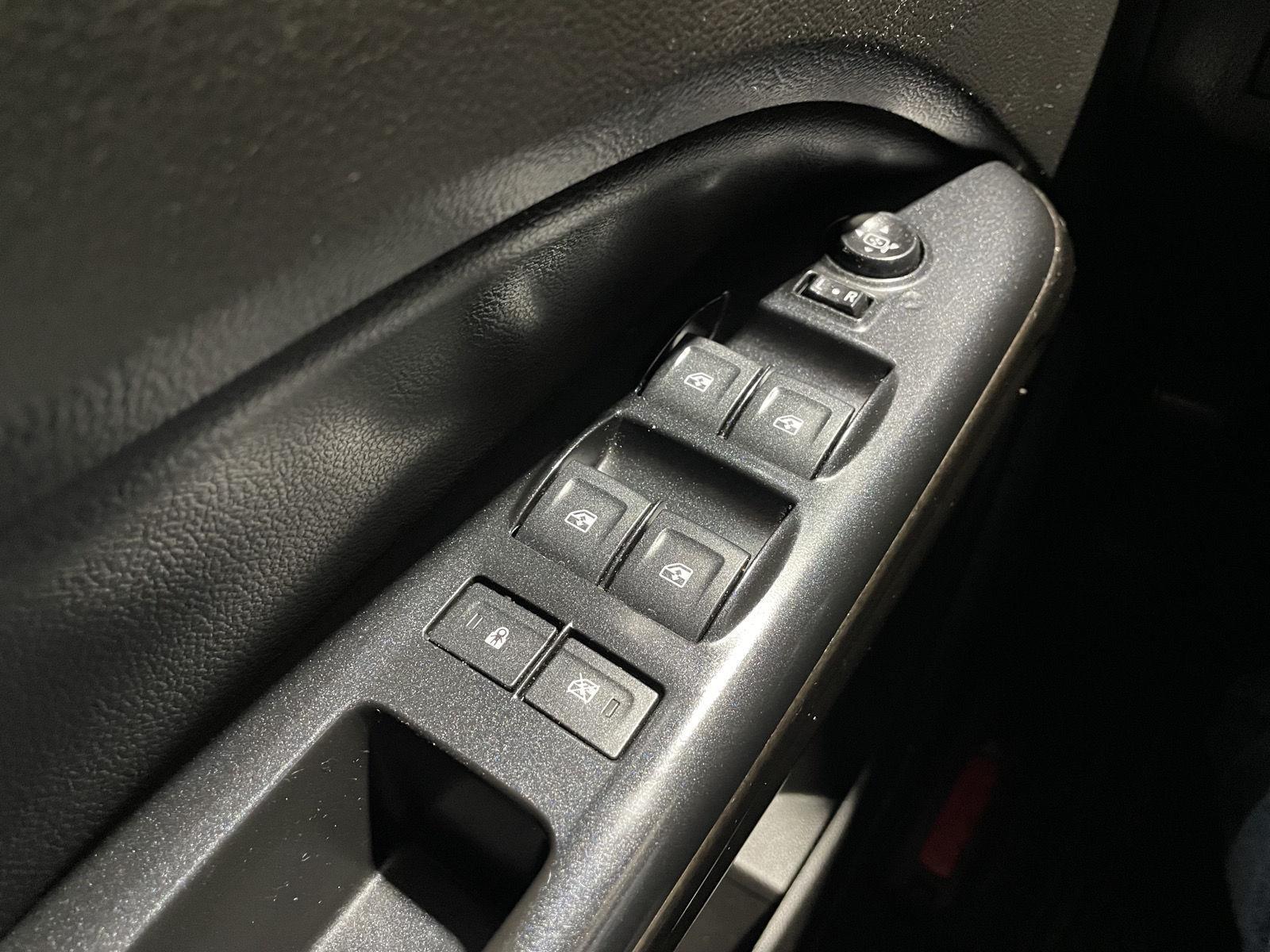 Used 2018 GMC Canyon 2WD SLE Crew Cab Truck for sale in St. Joseph MO