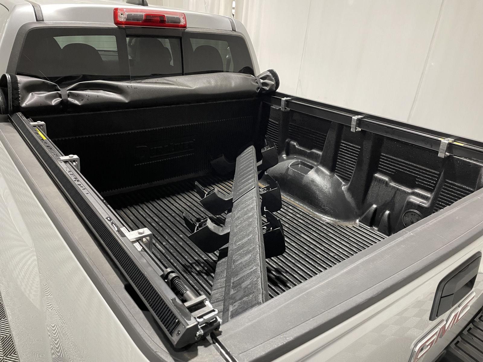 Used 2018 GMC Canyon 2WD SLE Crew Cab Truck for sale in St. Joseph MO