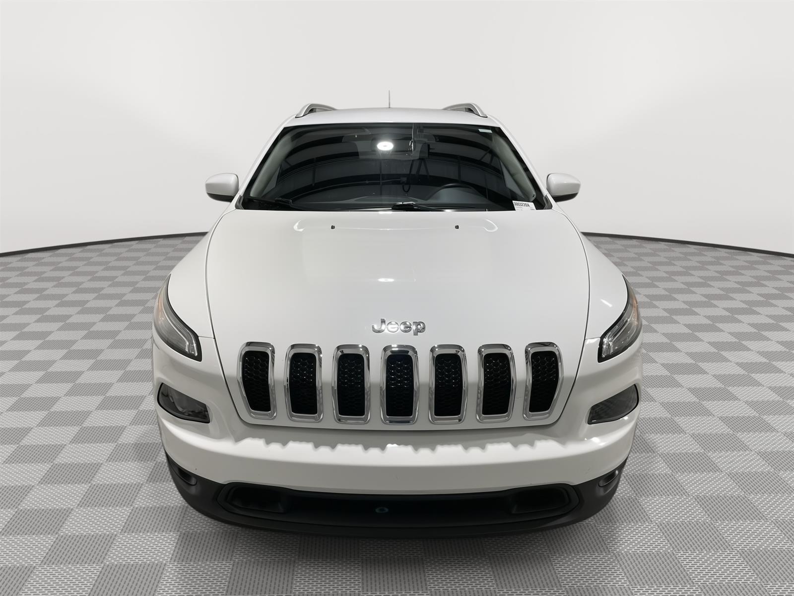Used 2018 Jeep Cherokee Latitude SUV for sale in St Joseph MO