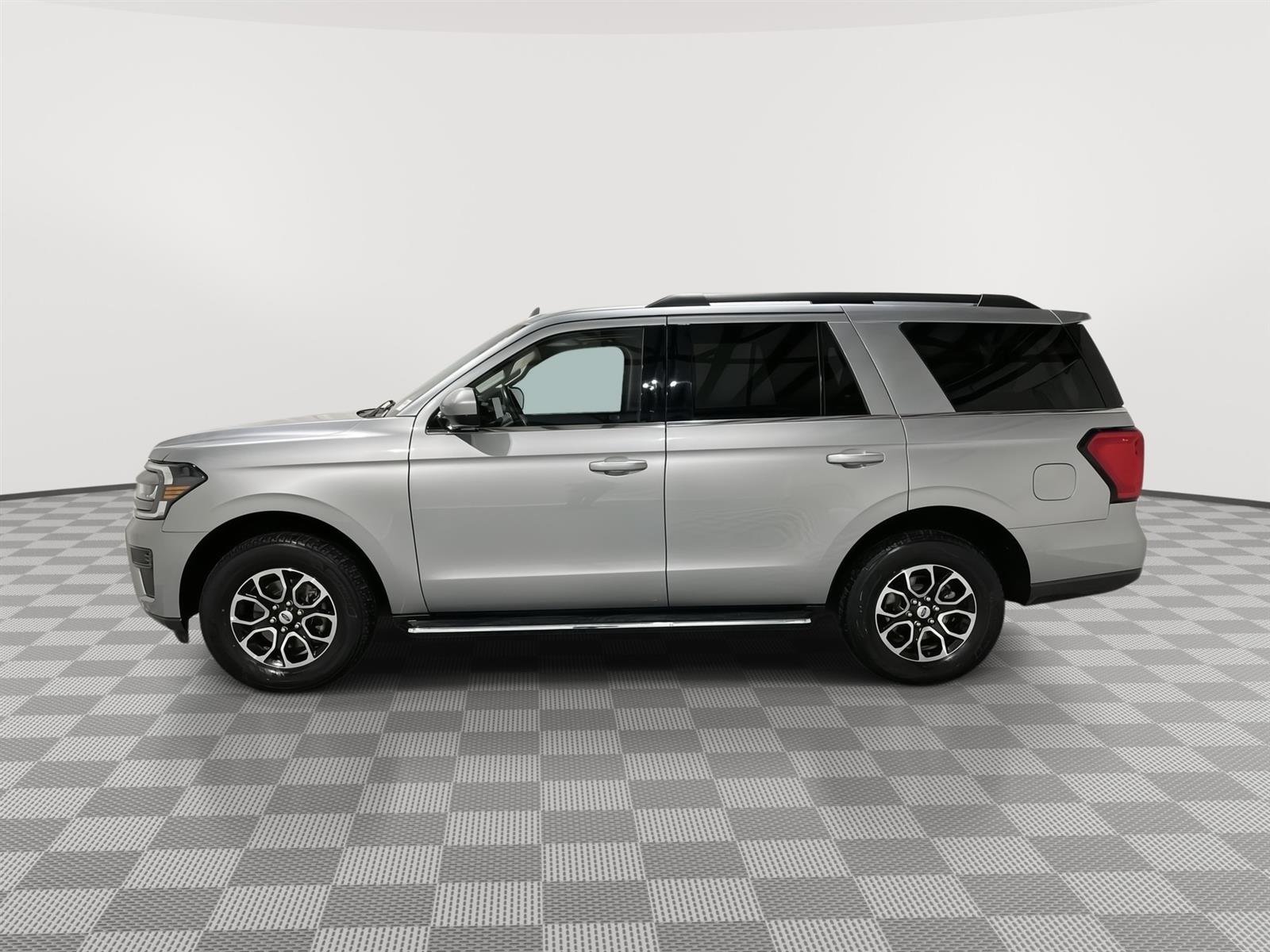 Used 2022 Ford Expedition XLT SUV for sale in St Joseph MO