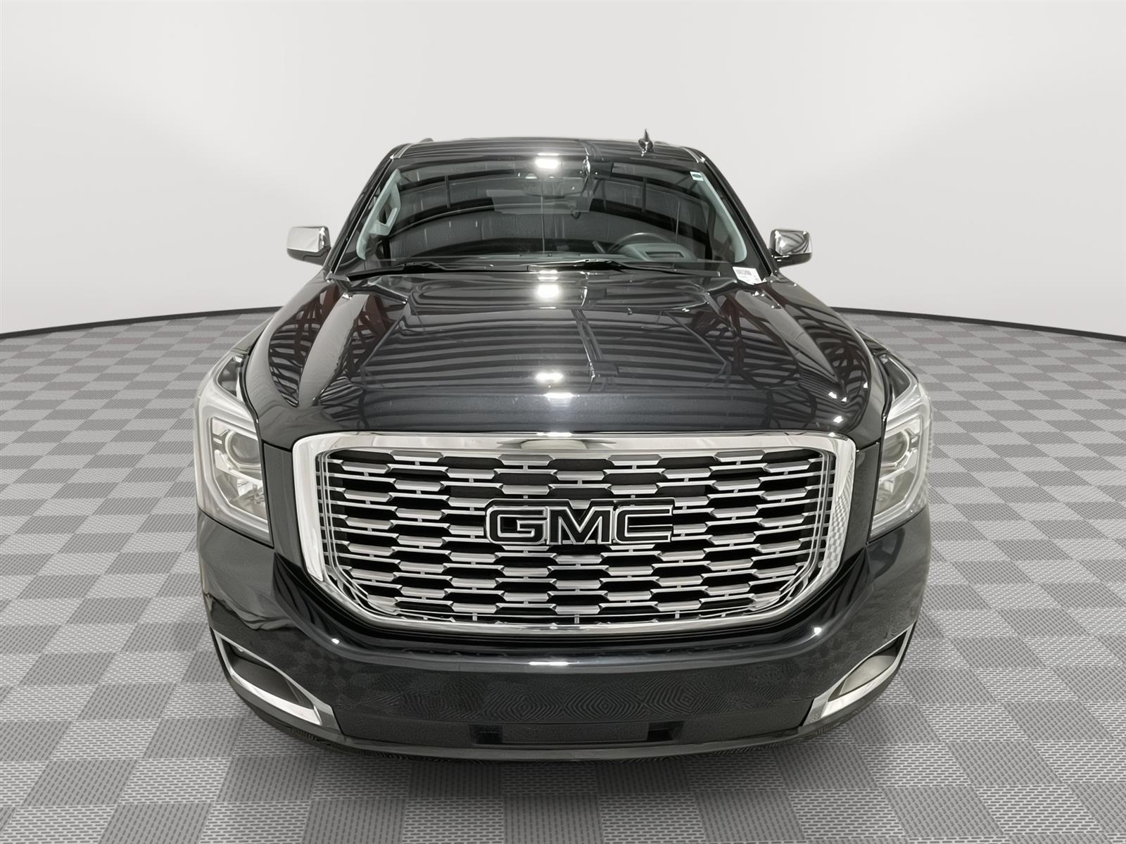 Used 2020 GMC Yukon XL Denali SUV for sale in St Joseph MO