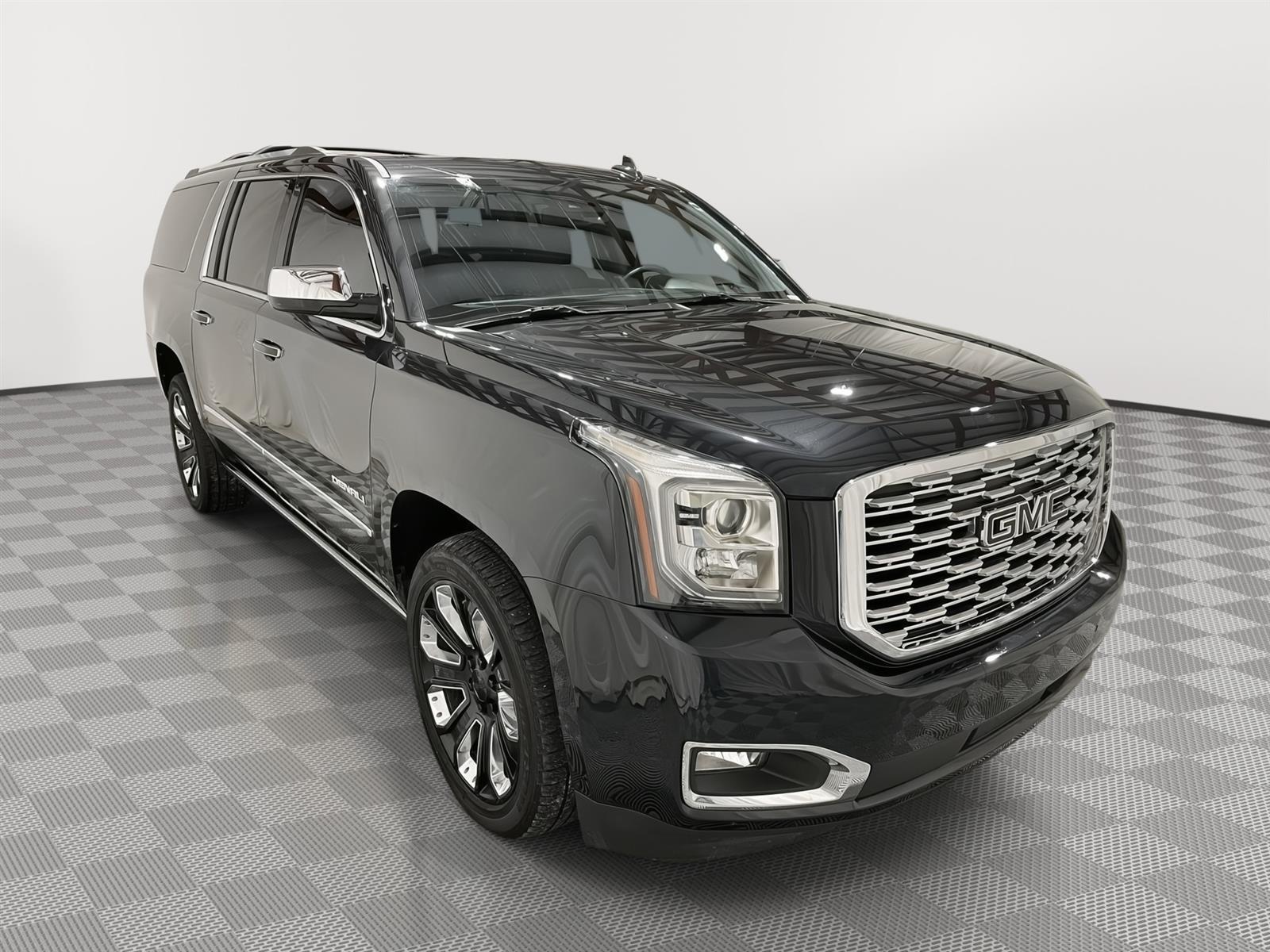 Used 2020 GMC Yukon XL Denali SUV for sale in St Joseph MO
