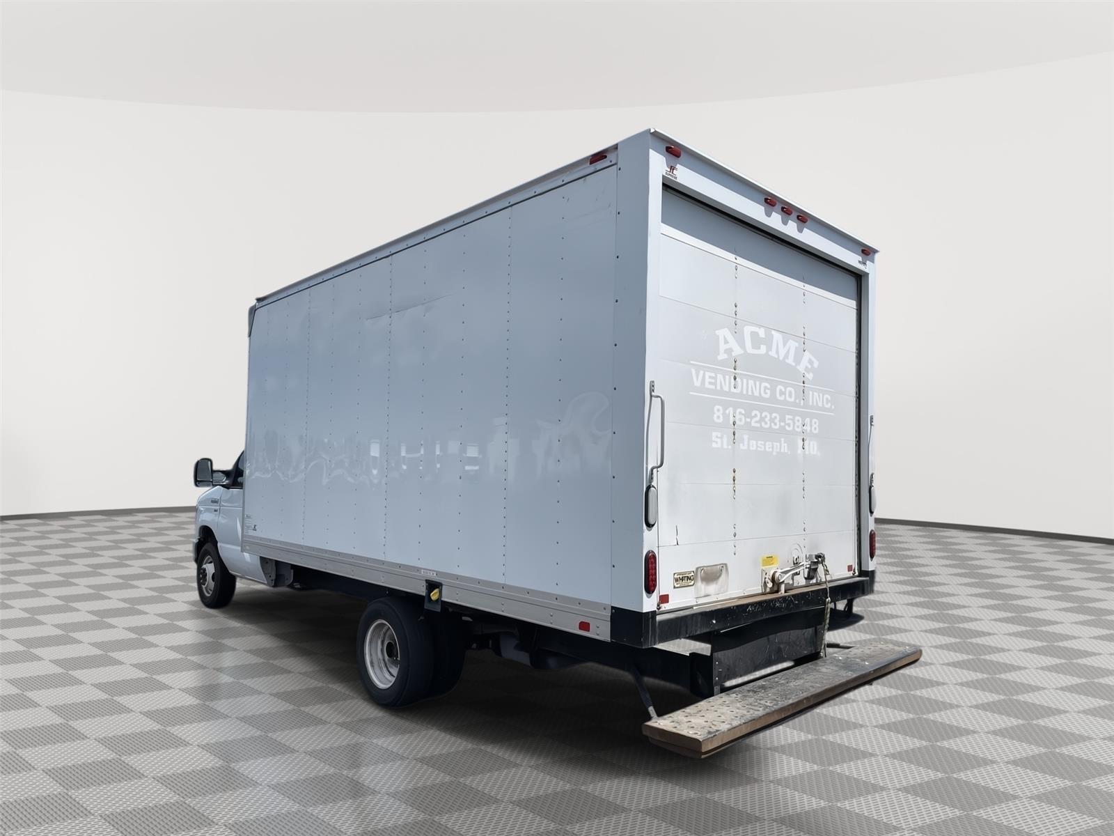 Pre-Owned 2015 Ford Econoline Commercial Cutaway for sale in St. Joseph MO
