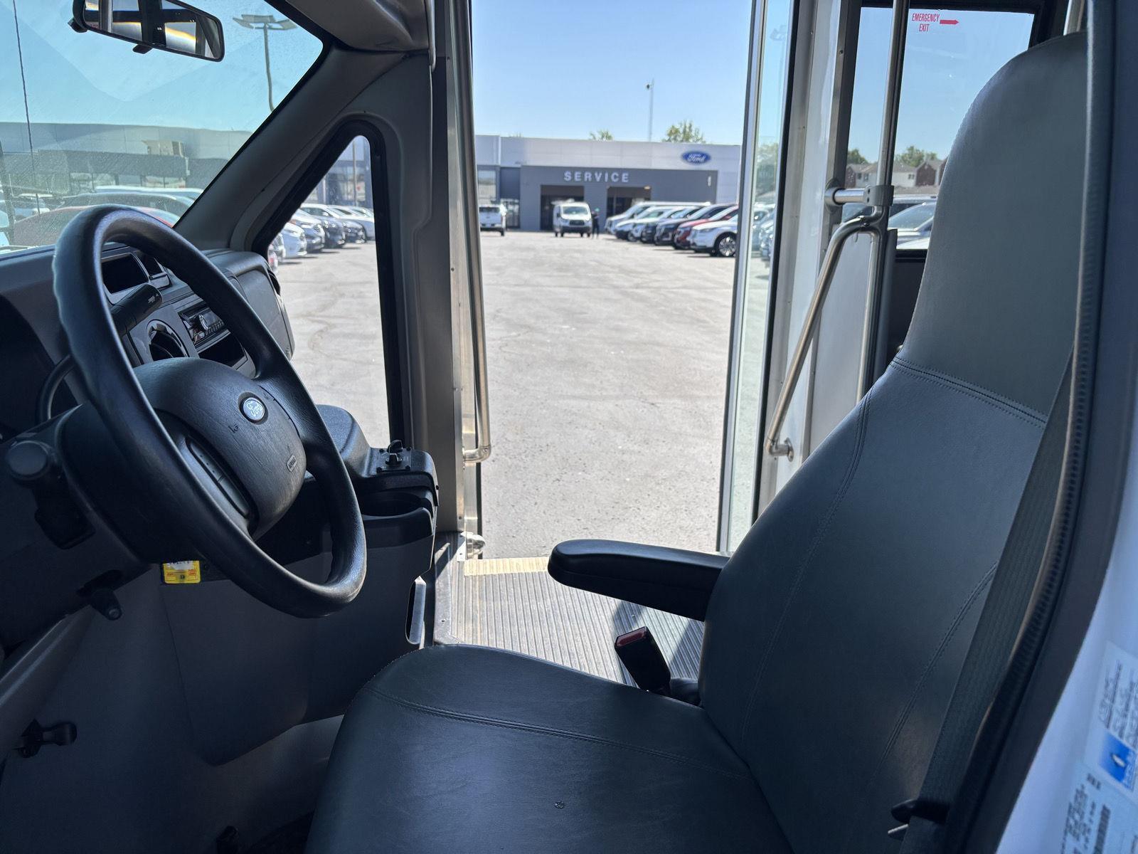 Used 2016 Ford Econoline Commercial Cutaway E-350 Super Duty 138 DRW specialty vehicle for sale in St Joseph MO