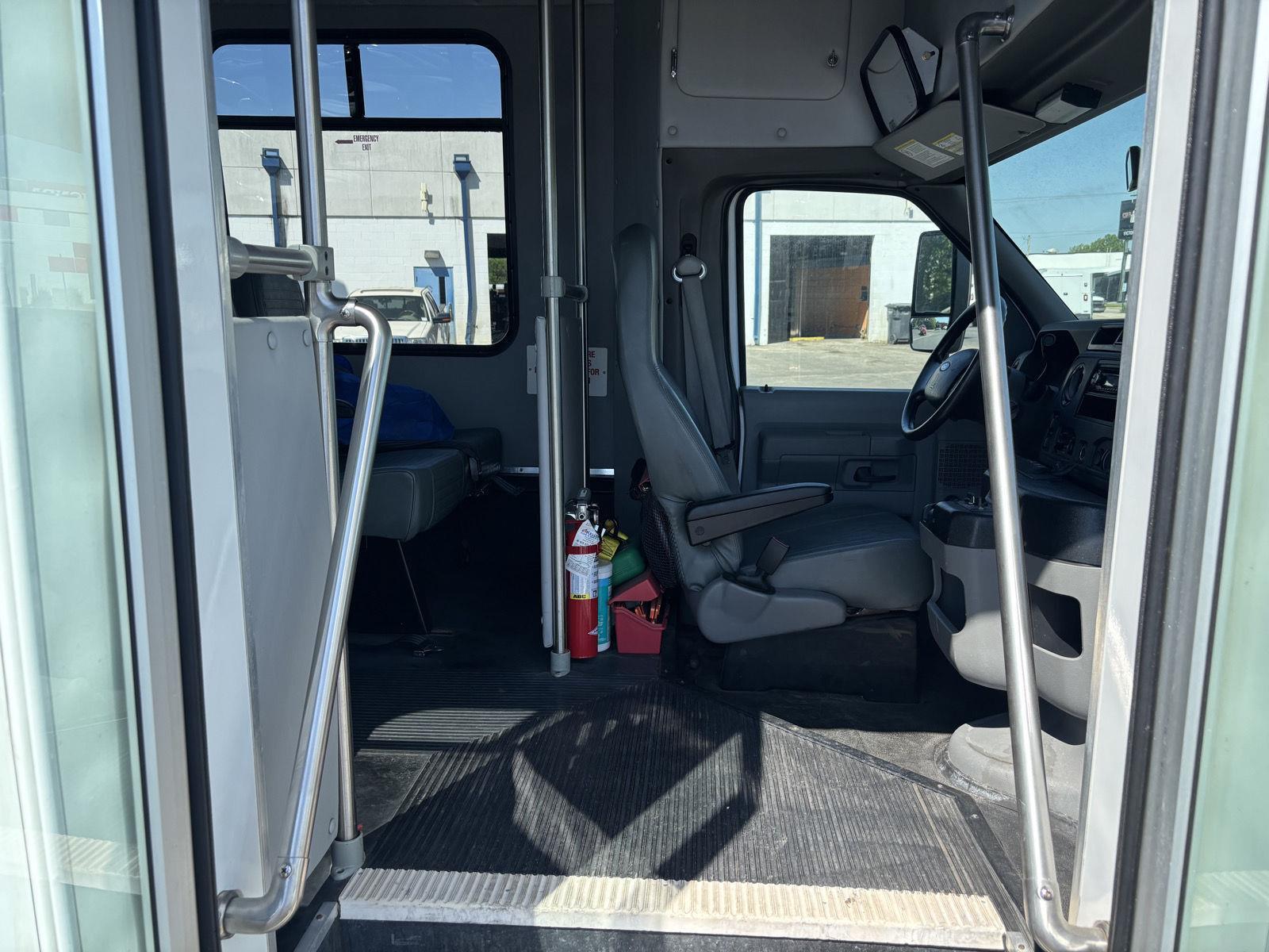 Used 2016 Ford Econoline Commercial Cutaway E-350 Super Duty 138 DRW specialty vehicle for sale in St Joseph MO