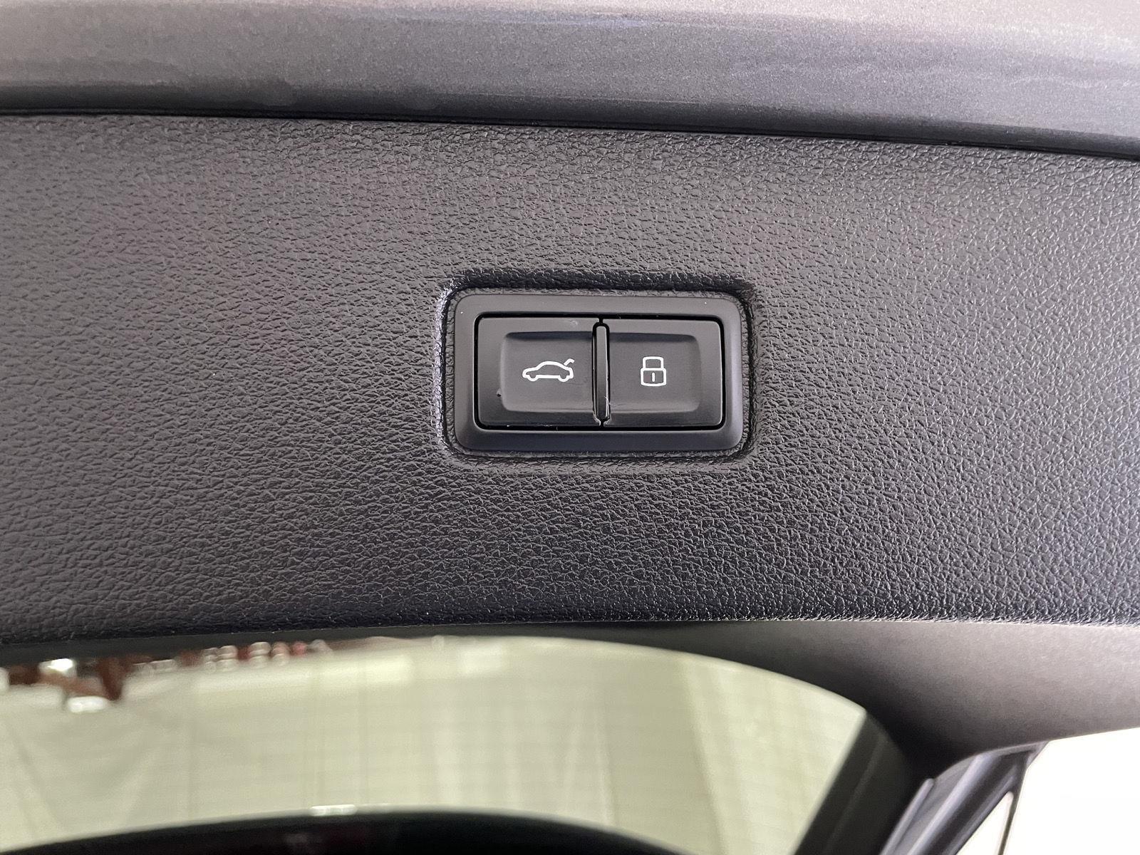 Used 2017 Audi Q7 Premium Plus SUV for sale in St Joseph MO