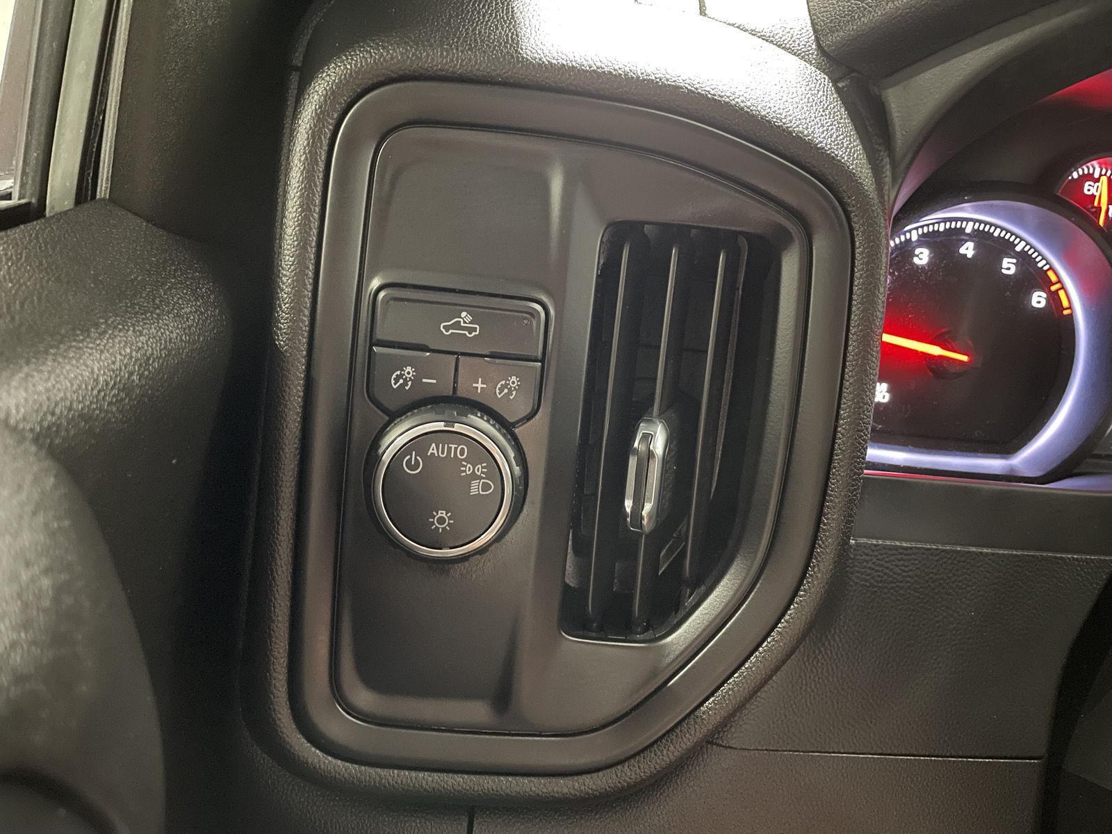 Used 2020 Chevrolet Silverado 1500 Custom Crew Cab Truck for sale in St Joseph MO