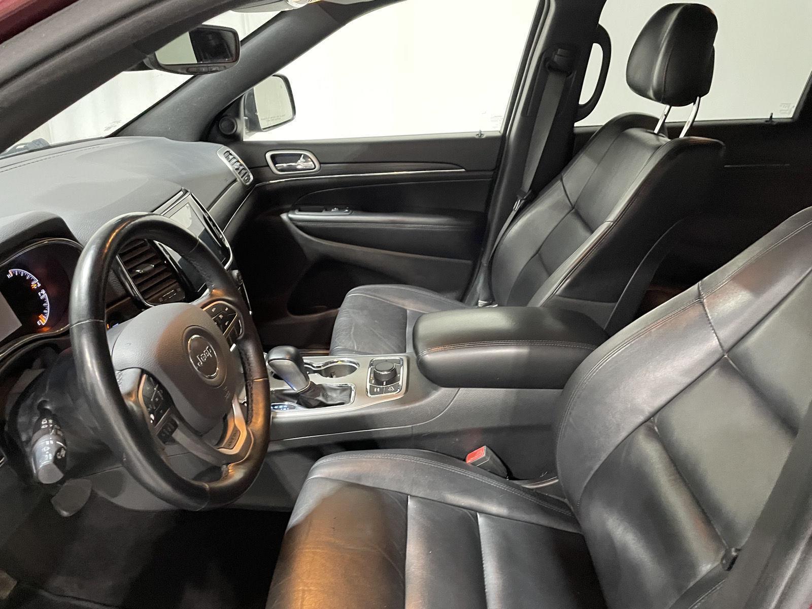 Used 2019 Jeep Grand Cherokee Limited SUV for sale in St Joseph MO