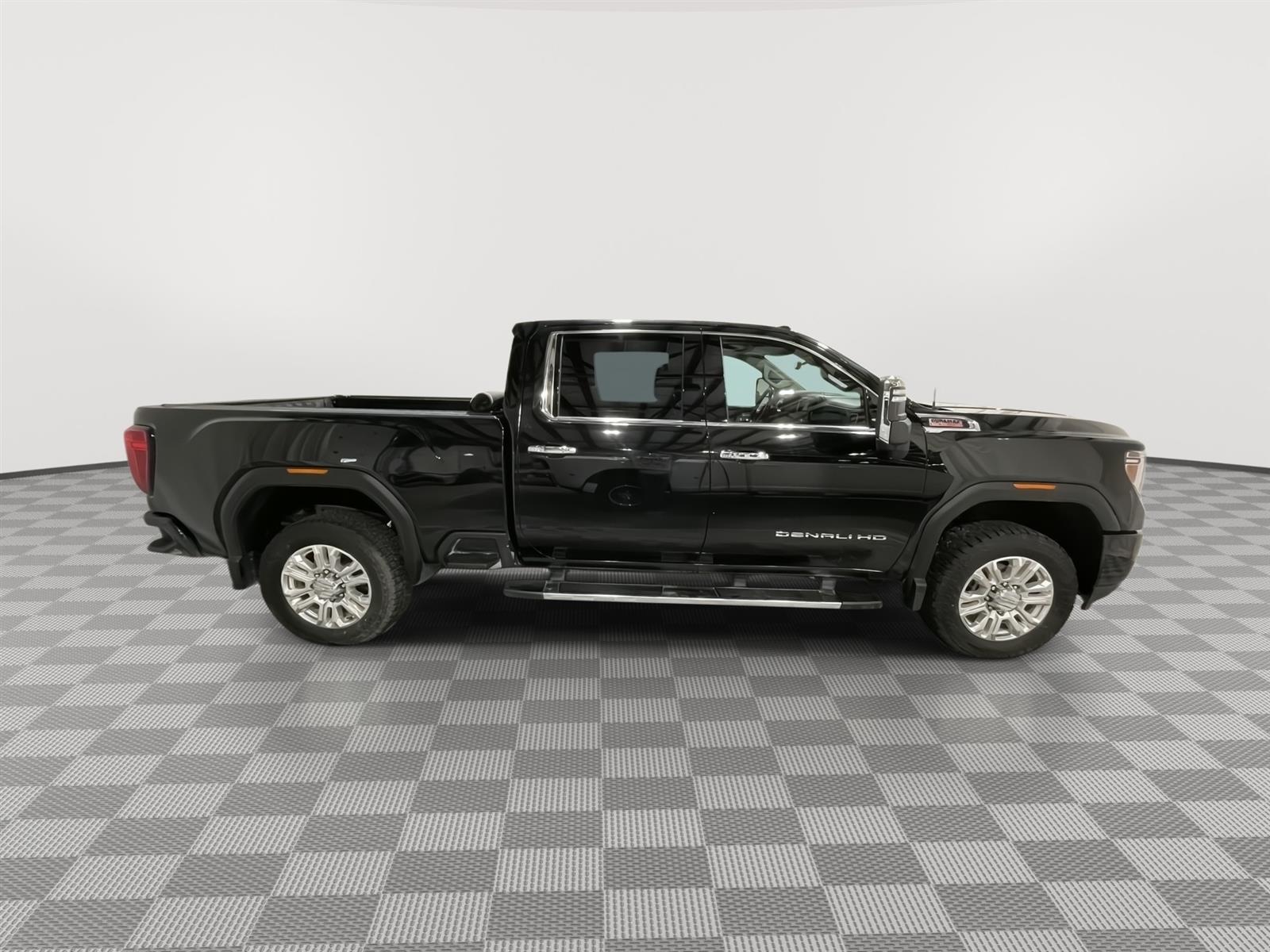 Used 2020 GMC Sierra 2500HD Denali Crew Cab Truck for sale in St Joseph MO