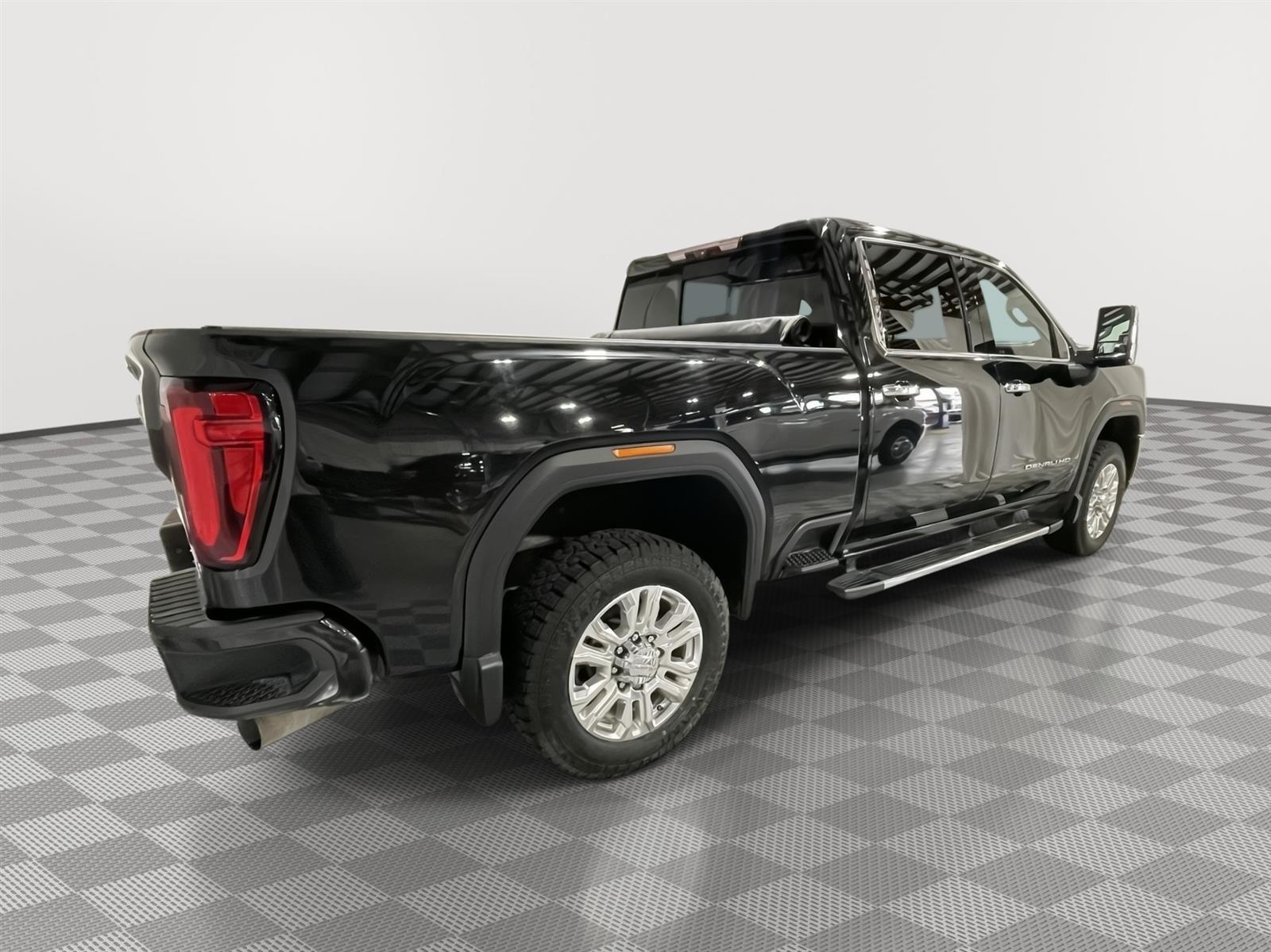 Used 2020 GMC Sierra 2500HD Denali Crew Cab Truck for sale in St Joseph MO
